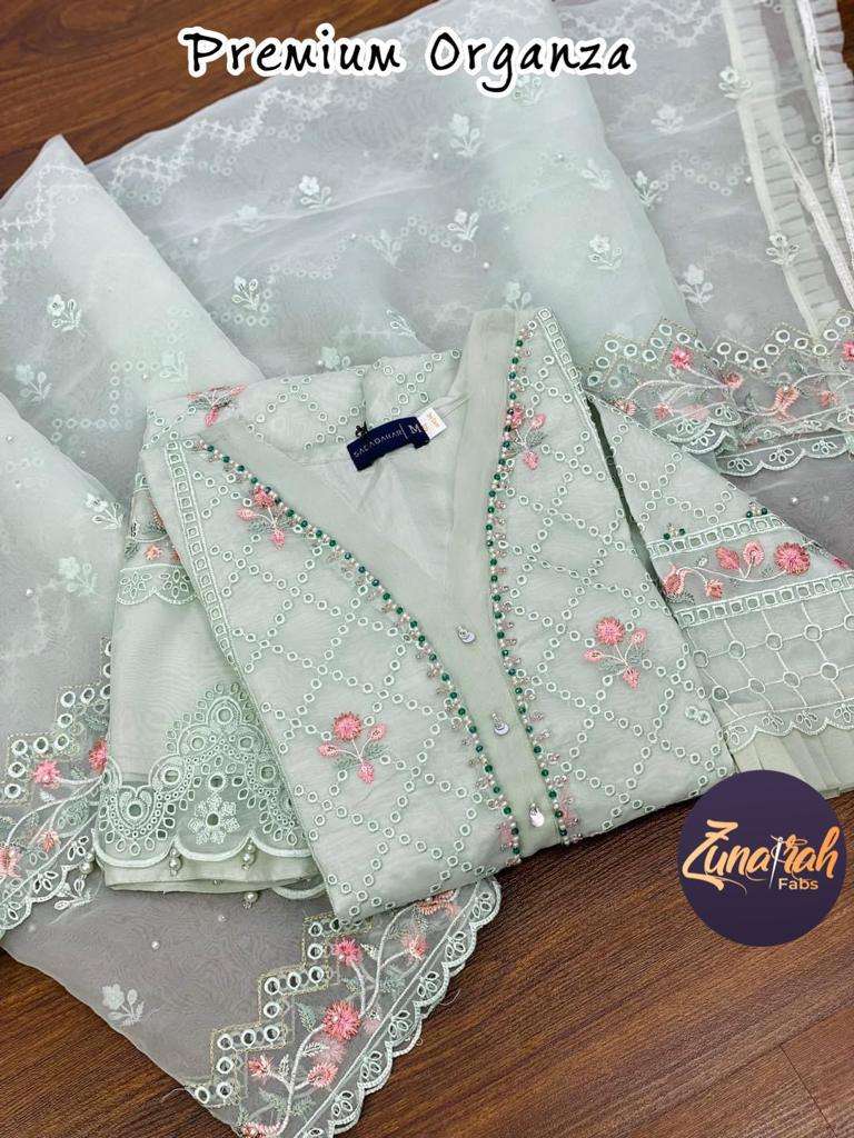 SADABAHAR BY ZUNAIRAH FABS DESIGNER FESTIVE PAKISTANI SUITS COLLECTION BEAUTIFUL STYLISH FANCY COLORFUL PARTY WEAR & OCCASIONAL WEAR ORGANZA EMBROIDERED DRESSES AT WHOLESALE PRICE