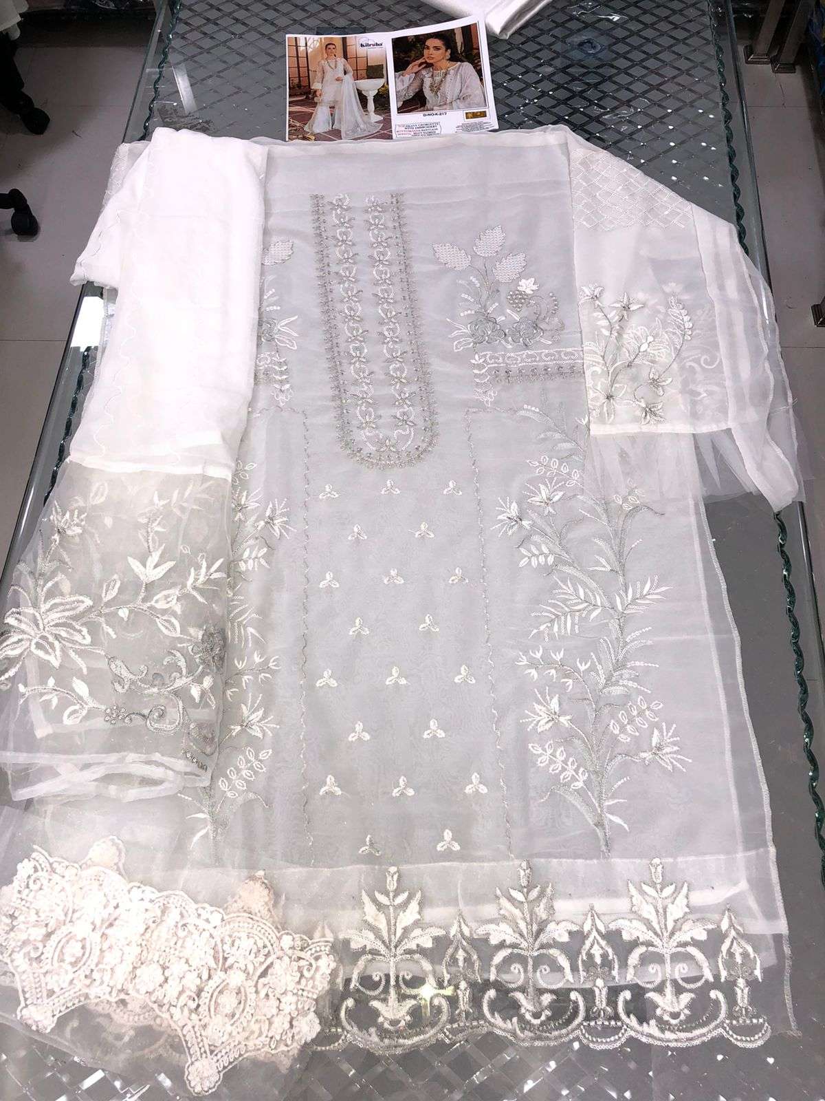 KILRUBA HIT DESIGN K-217 BY KILRUBA BEAUTIFUL SUMMER COLLECTION PAKISATNI SUITS STYLISH FANCY COLORFUL CASUAL WEAR & ETHNIC WEAR HEAVY GEORGETTE EMBROIDERED DRESSES AT WHOLESALE PRICE