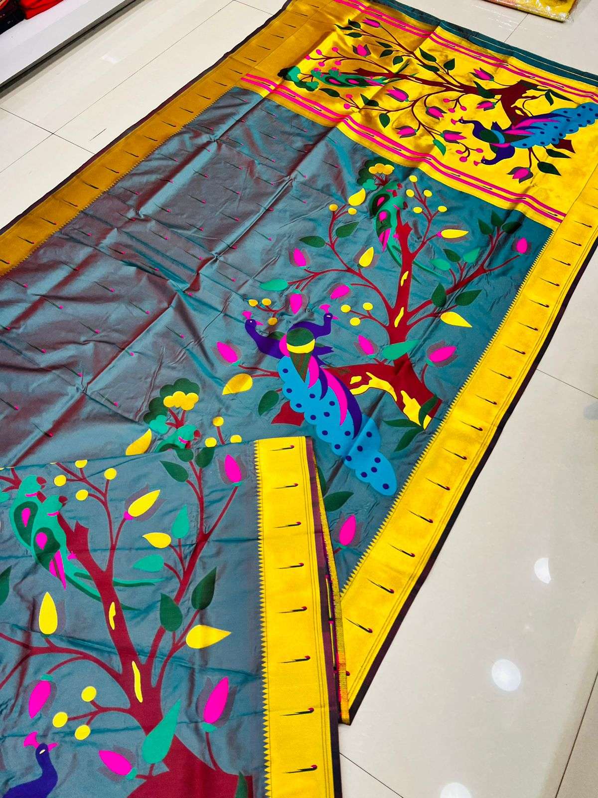 PT-MUNIYA MOR PAITHANI BY FASHID WHOLESALE 01 TO 08 SERIES PH INDIAN TRADITIONAL WEAR COLLECTION BEAUTIFUL STYLISH FANCY COLORFUL PARTY WEAR & OCCASIONAL WEAR PURE SILK SAREES AT WHOLESALE PRICE