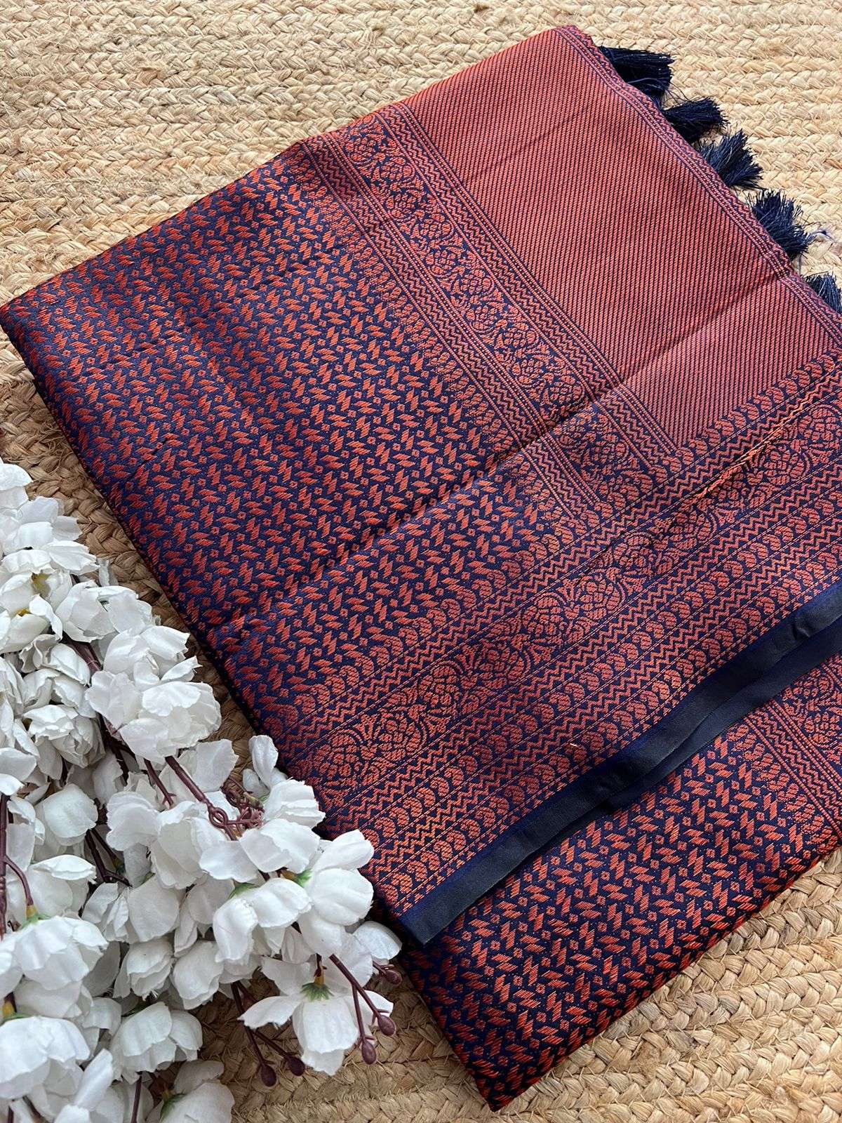 VV KUBERA PATTU BY FASHID WHOLESALE 01 TO 08 SERIES INDIAN TRADITIONAL WEAR COLLECTION BEAUTIFUL STYLISH FANCY COLORFUL PARTY WEAR & OCCASIONAL WEAR BANARASI SILK SAREES AT WHOLESALE PRICE