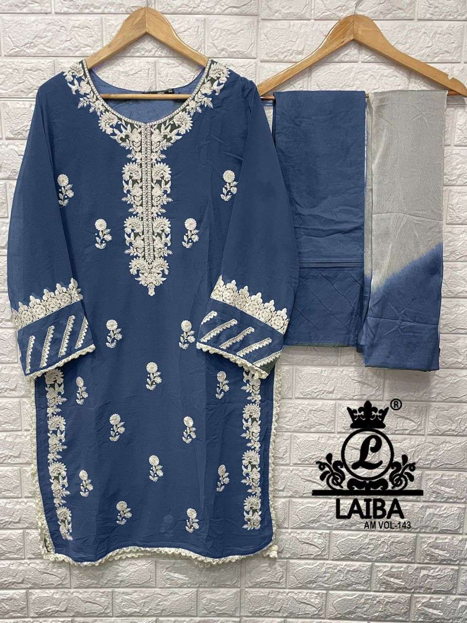 AM VOL-143 BY LAIBA 01 TO 04 SERIES PAKISTANI SUITS BEAUTIFUL FANCY COLORFUL STYLISH PARTY WEAR & OCCASIONAL WEAR PURE GEORGETTE EMBROIDERED DRESSES AT WHOLESALE PRICE