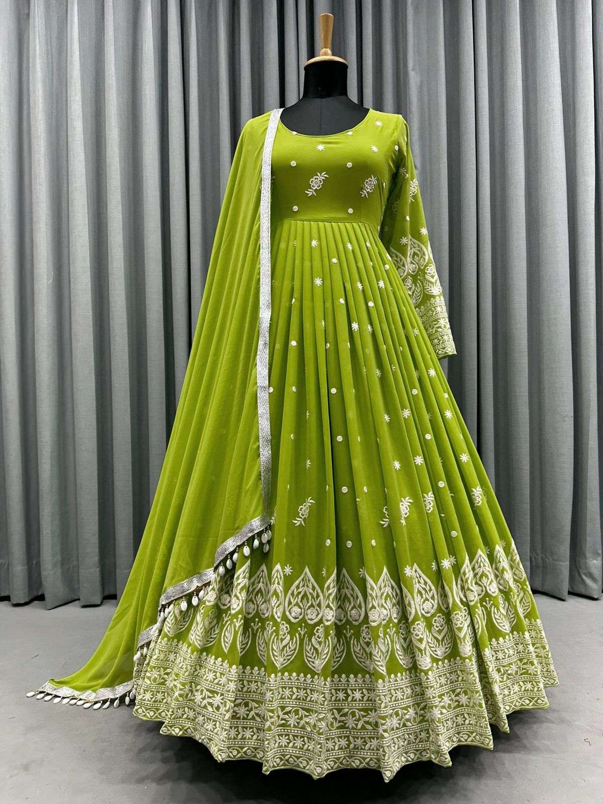 5497 BY FASHID WHOLESALE 01 TO 02 SERIES KD BEAUTIFUL ANARKALI SUITS COLORFUL STYLISH FANCY CASUAL WEAR & ETHNIC WEAR FAUX GEORGETTE DRESSES AT WHOLESALE PRICE