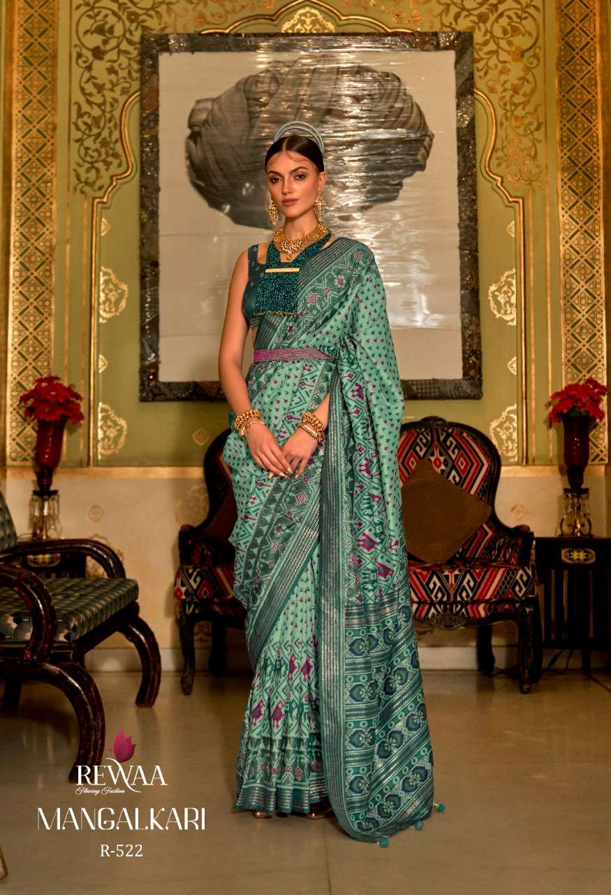 Mangalkari By Rewaa Indian Traditional Wear Collection Beautiful Stylish Fancy Colorful Party Wear & Occasional Wear Patola Silk Sarees At Wholesale Price