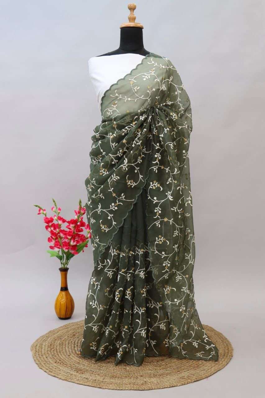 ROHINI BY PC 01 TO 08 SERIES INDIAN TRADITIONAL WEAR COLLECTION BEAUTIFUL STYLISH FANCY COLORFUL PARTY WEAR & OCCASIONAL WEAR ORGANZA SAREES AT WHOLESALE PRICE