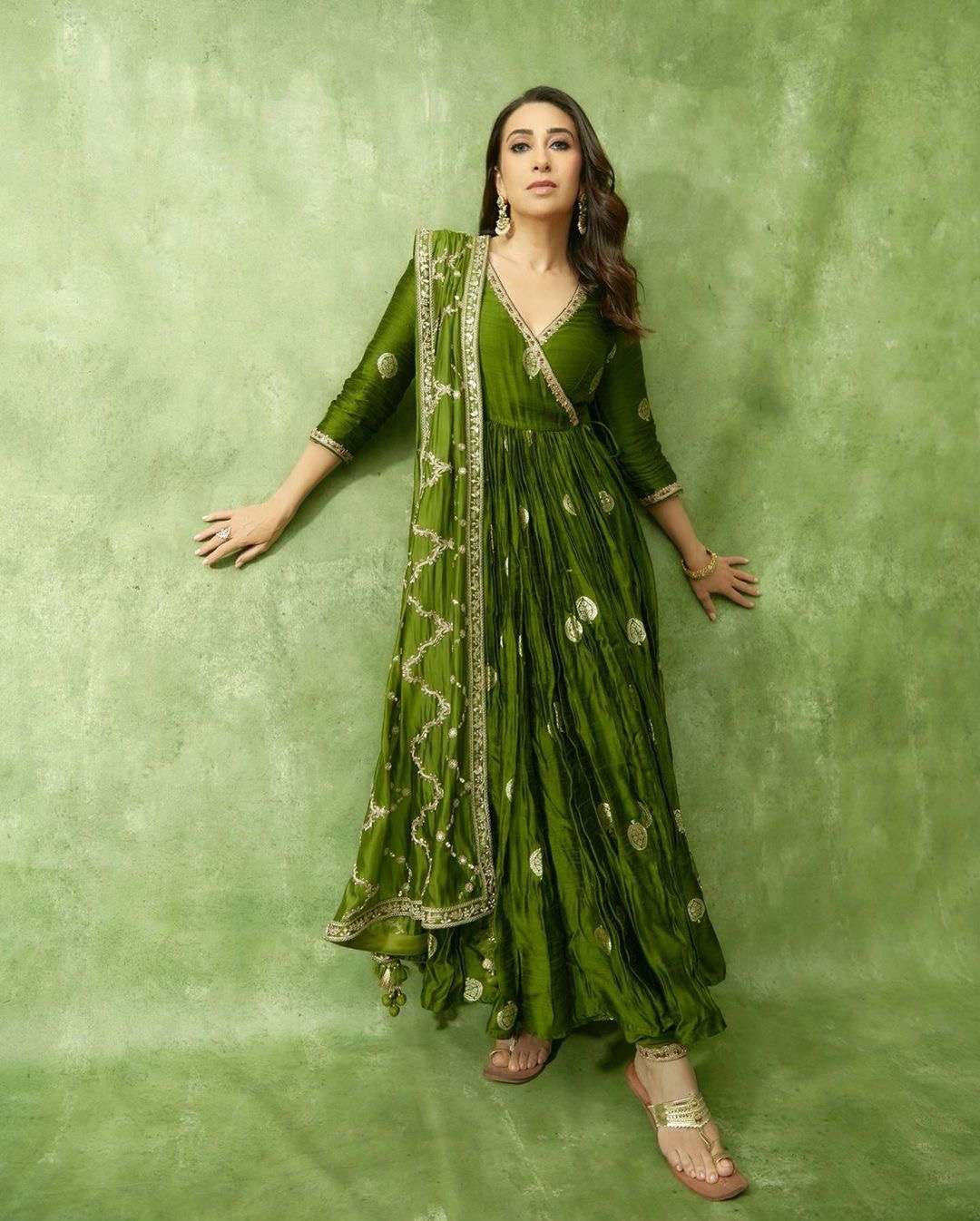 5513 BY FASHID WHOLESALE BEAUTIFUL ANARKALI SUITS COLORFUL STYLISH FANCY CASUAL WEAR & ETHNIC WEAR SATIN SILK DRESSES AT WHOLESALE PRICE