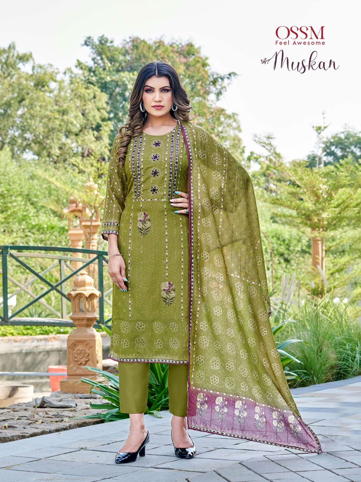 MUSKAN BY OSSM 1001 TO 1005 SERIES BEAUTIFUL STYLISH SUITS FANCY COLORFUL CASUAL WEAR & ETHNIC WEAR & READY TO WEAR VISCOSE SILK DRESSES AT WHOLESALE PRICE