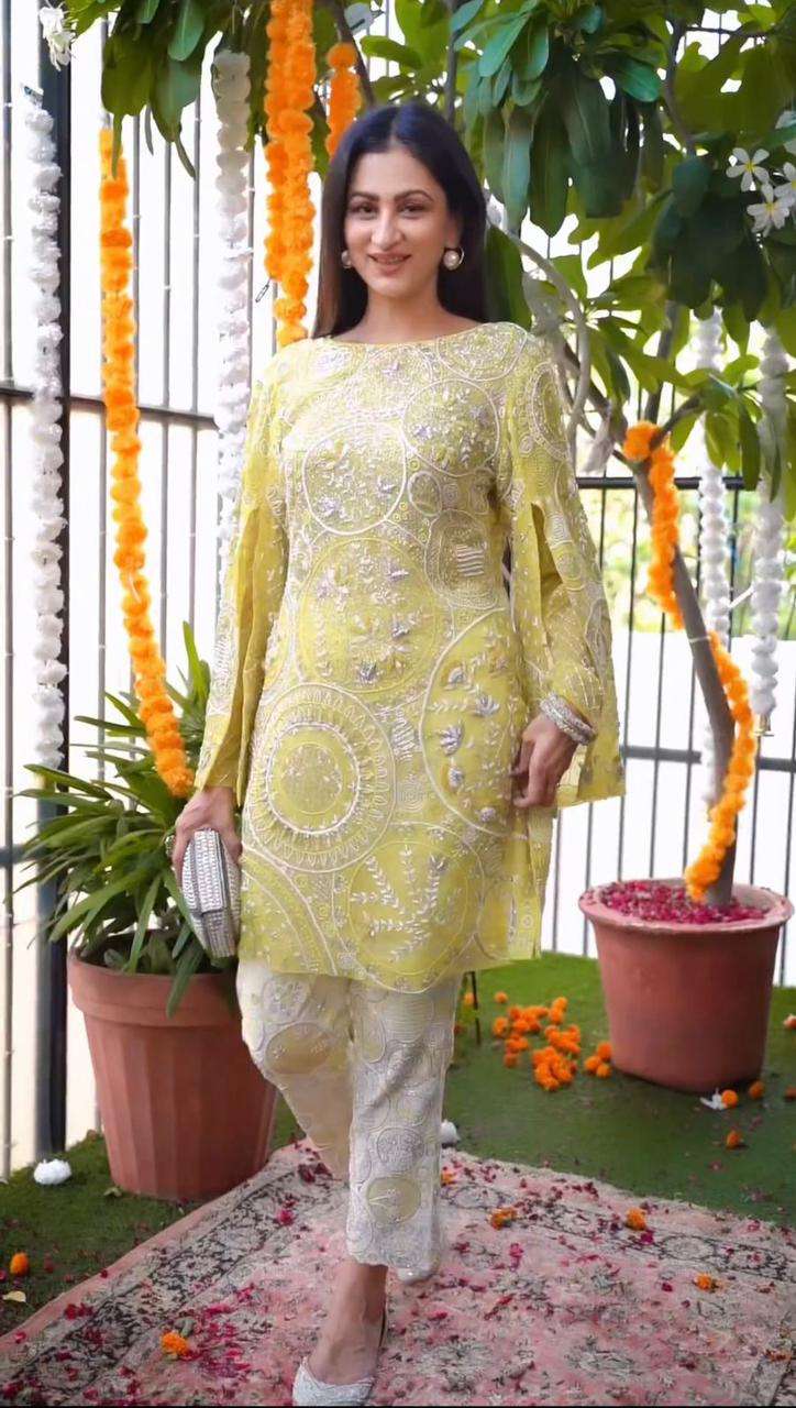 L-1618 By Kaamiri Designer Festive Suits Collection Beautiful Stylish Fancy Colorful Party Wear & Occasional Wear Georgette Embroidered Kurtis With Bottom At Wholesale Price