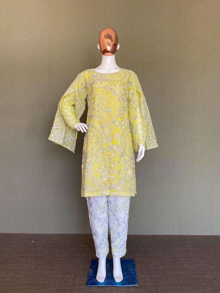 L-1618 By Kaamiri Designer Festive Suits Collection Beautiful Stylish Fancy Colorful Party Wear & Occasional Wear Georgette Embroidered Kurtis With Bottom At Wholesale Price