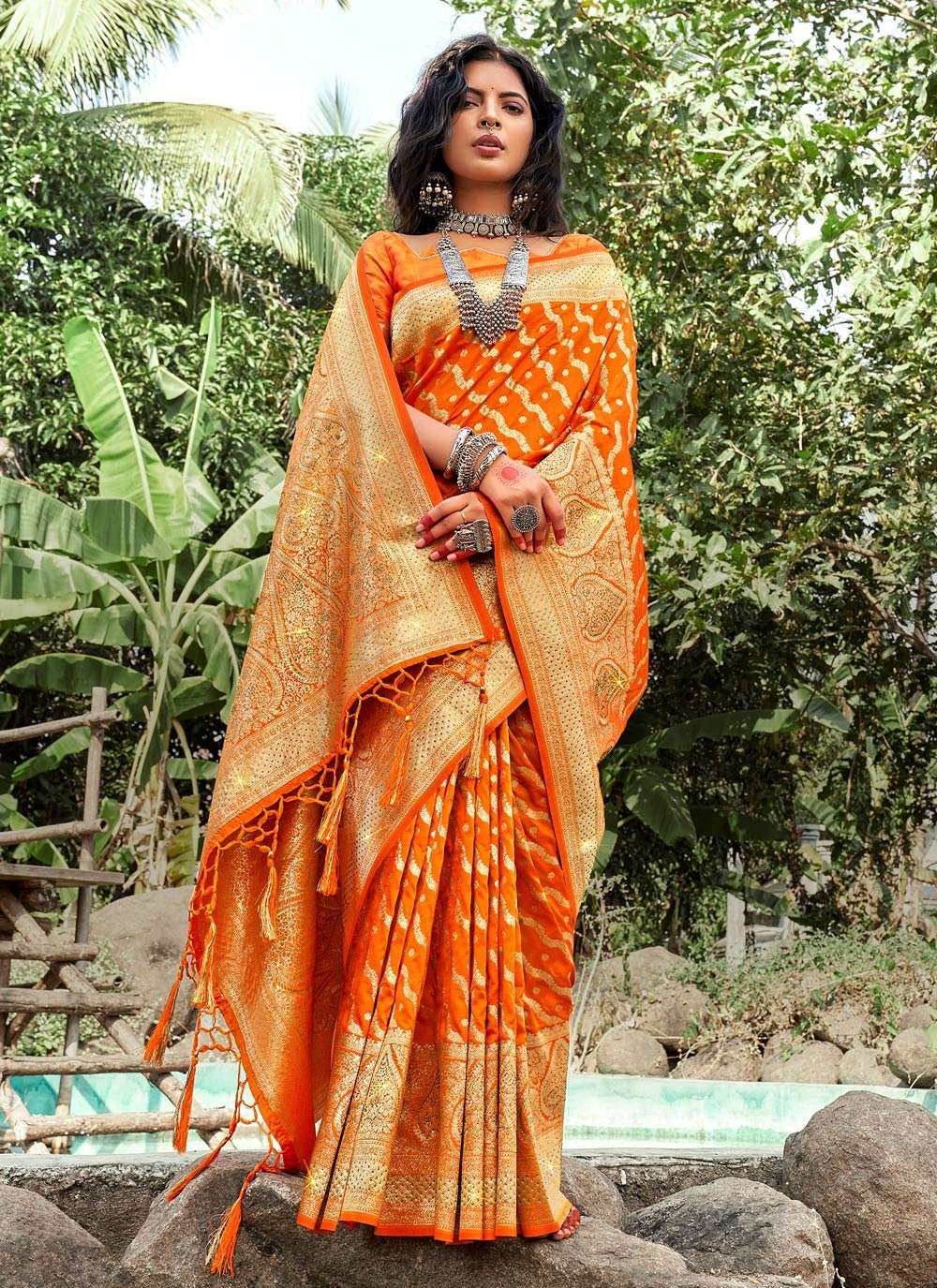 RAJ KANYA BY BUNAWAT 1001 TO 1006 SERIES INDIAN TRADITIONAL WEAR COLLECTION BEAUTIFUL STYLISH FANCY COLORFUL PARTY WEAR & OCCASIONAL WEAR BANARASI SILK SAREES AT WHOLESALE PRICE