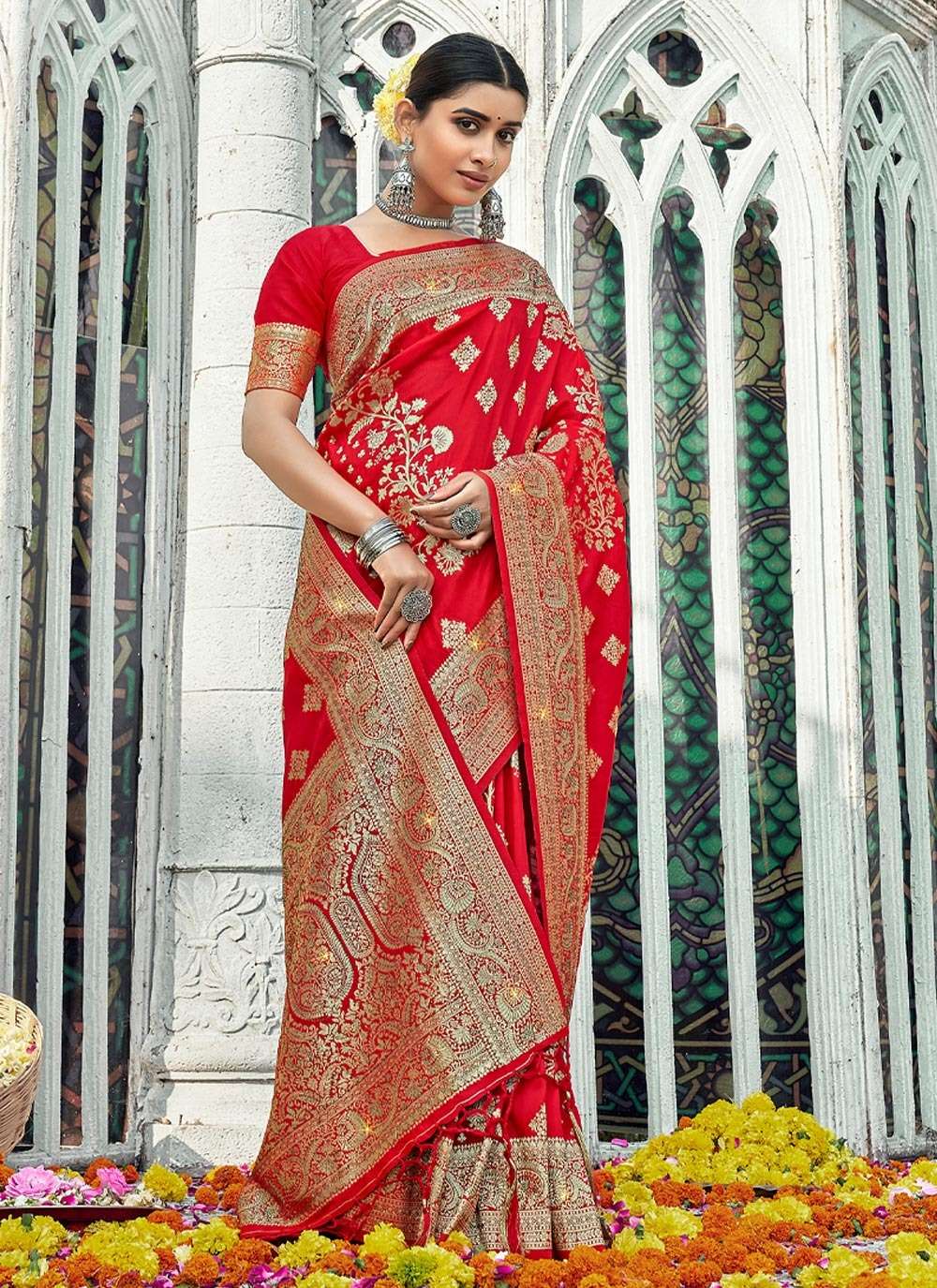 Manbhari By Bunawat 1001 To 1006 Series Indian Traditional Wear Collection Beautiful Stylish Fancy Colorful Party Wear & Occasional Wear Banarasi Silk Sarees At Wholesale Price