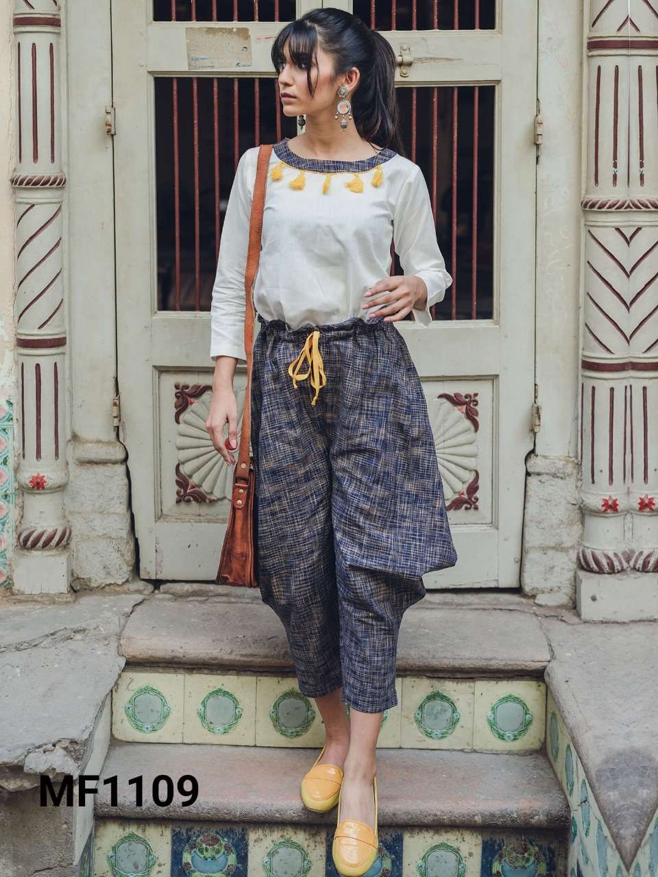 Mesmora 1101 Series By Mesmora 1101 To 1115 Series Beautiful Stylish Fancy Colorful Casual Wear & Ethnic Wear Cotton Print Tops With Bottom At Wholesale Price