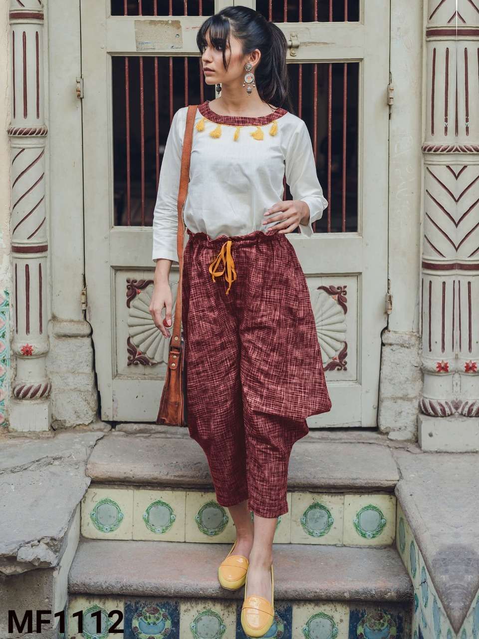 Mesmora 1101 Series By Mesmora 1101 To 1115 Series Beautiful Stylish Fancy Colorful Casual Wear & Ethnic Wear Cotton Print Tops With Bottom At Wholesale Price