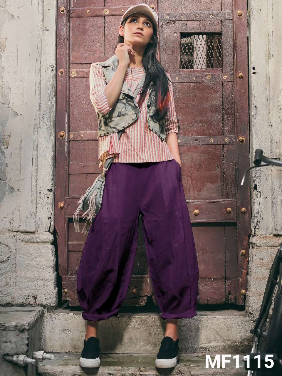 Mesmora 1101 Series By Mesmora 1101 To 1115 Series Beautiful Stylish Fancy Colorful Casual Wear & Ethnic Wear Cotton Print Tops With Bottom At Wholesale Price
