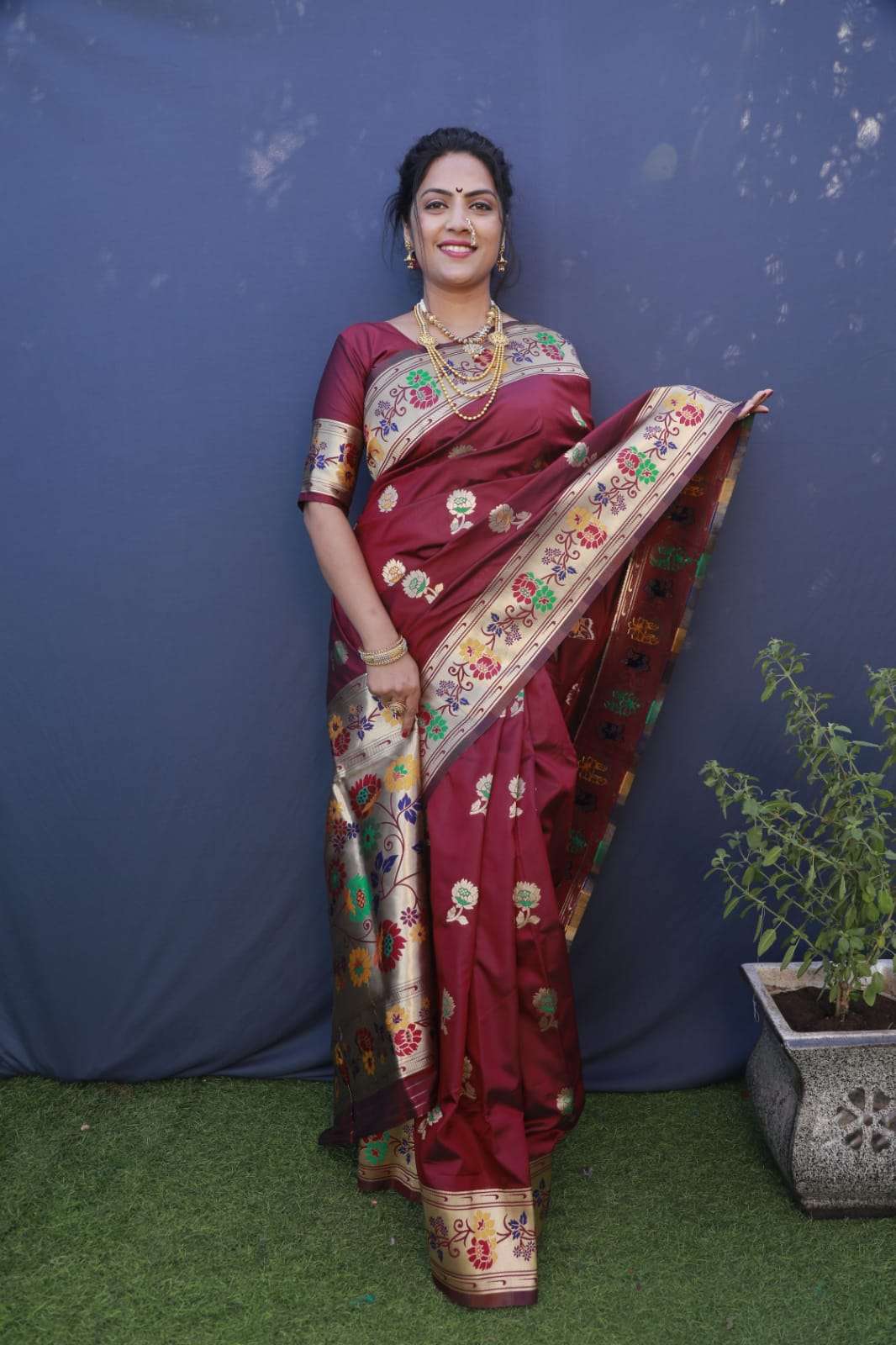 Kamal Paithani By Fashid Wholesale 01 To 08 Series Ph Indian Traditional Wear Collection Beautiful Stylish Fancy Colorful Party Wear & Occasional Wear Pure Handloom Silk Sarees At Wholesale Price