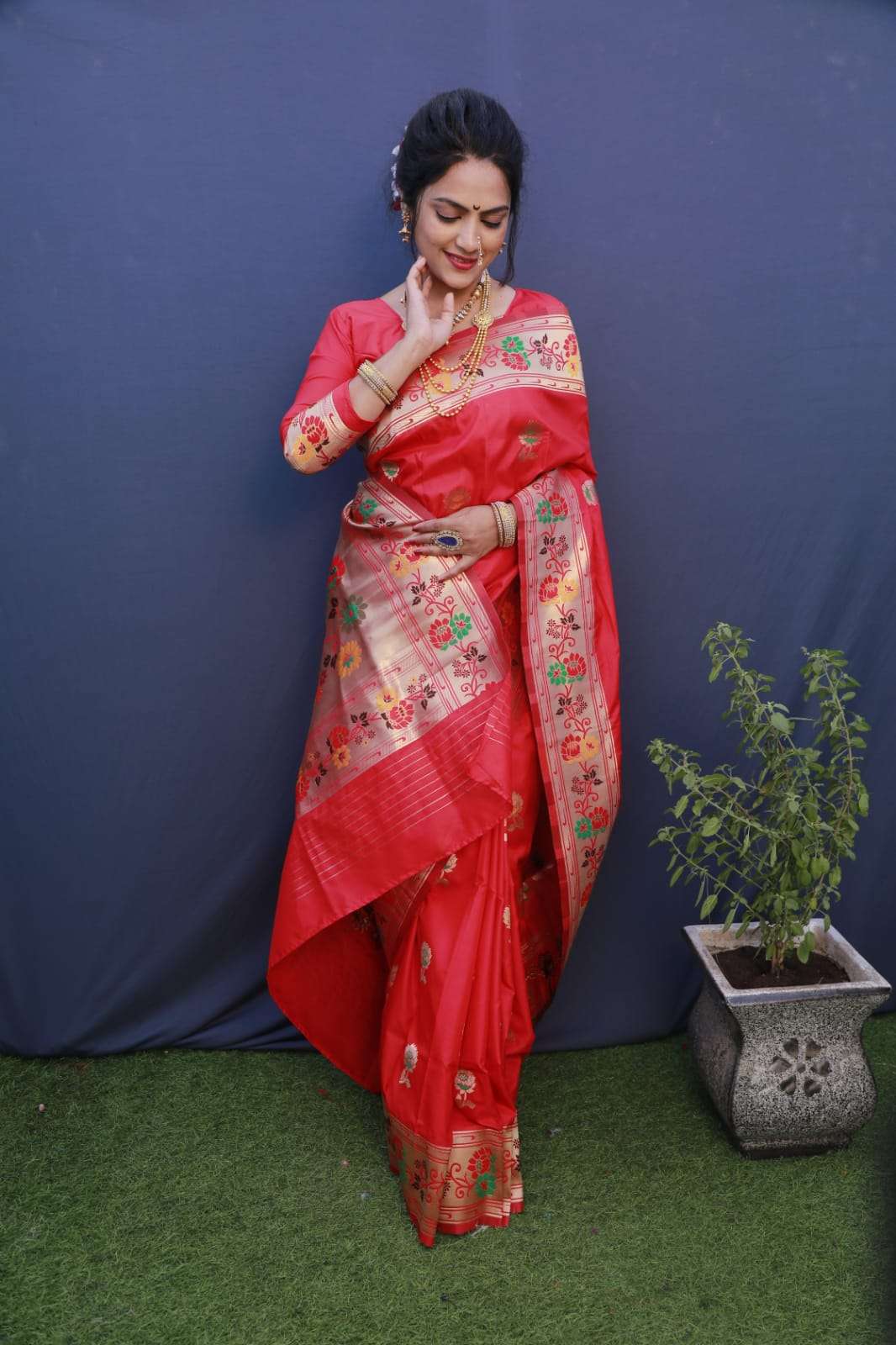 Kamal Paithani By Fashid Wholesale 01 To 08 Series Ph Indian Traditional Wear Collection Beautiful Stylish Fancy Colorful Party Wear & Occasional Wear Pure Handloom Silk Sarees At Wholesale Price