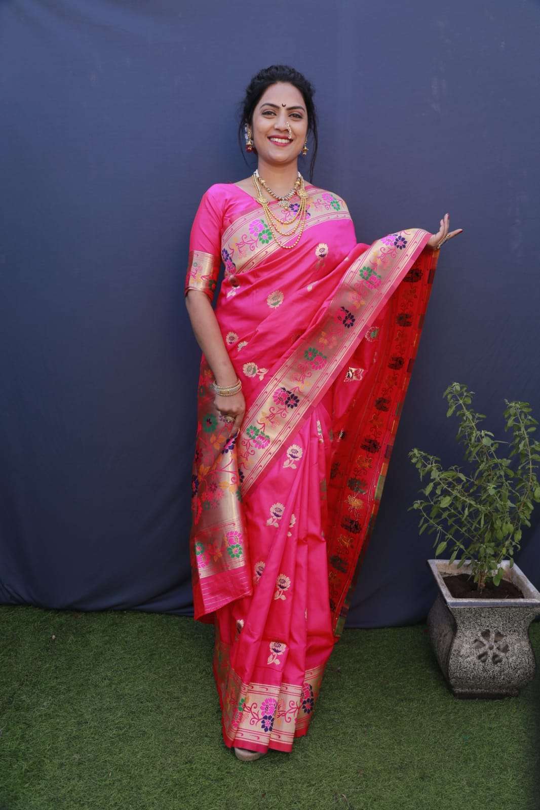 Kamal Paithani By Fashid Wholesale 01 To 08 Series Ph Indian Traditional Wear Collection Beautiful Stylish Fancy Colorful Party Wear & Occasional Wear Pure Handloom Silk Sarees At Wholesale Price