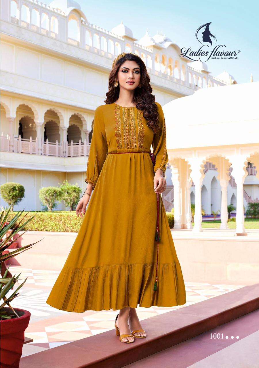 MASTANI BY LADIES FLAVOUR 1001 TO 1004 SERIES BEAUTIFUL STYLISH FANCY  COLORFUL CASUAL WEAR & ETHNIC