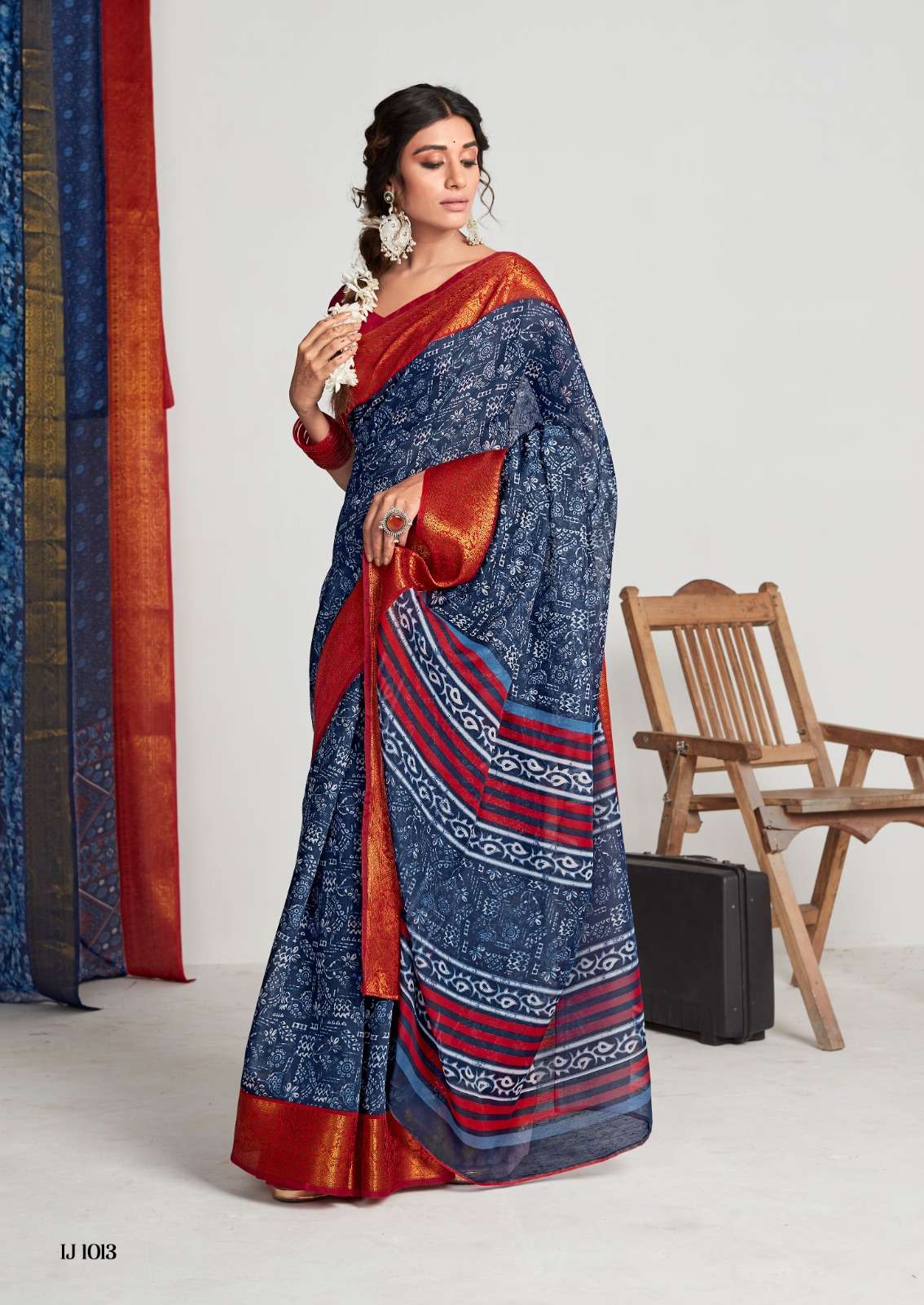 Indigo Jacquard By SR 1011 To 1020 Series Indian Traditional Wear Collection Beautiful Stylish Fancy Colorful Party Wear & Occasional Wear Chanderi Silk Jacquard Sarees At Wholesale Price