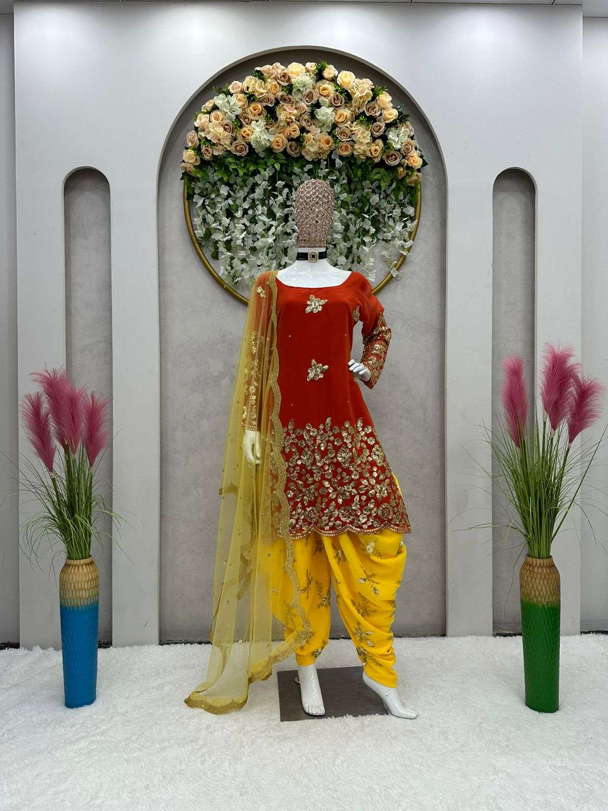 5538 By Fashid Wholesale Beautiful Stylish Festive Suits Fancy Colorful Casual Wear & Ethnic Wear & Ready To Wear Faux Georgette Dresses At Wholesale Price