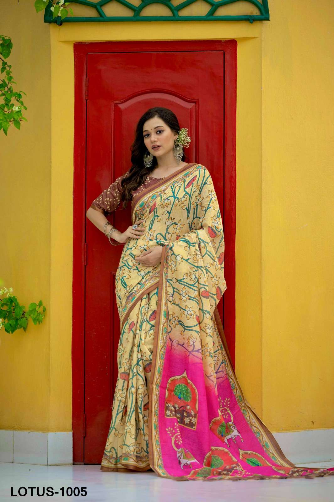 Lotus By Fashion Lab 1001 To 1005 Series Indian Traditional Wear Collection Beautiful Stylish Fancy Colorful Party Wear & Occasional Wear Mal Linen Sarees At Wholesale Price