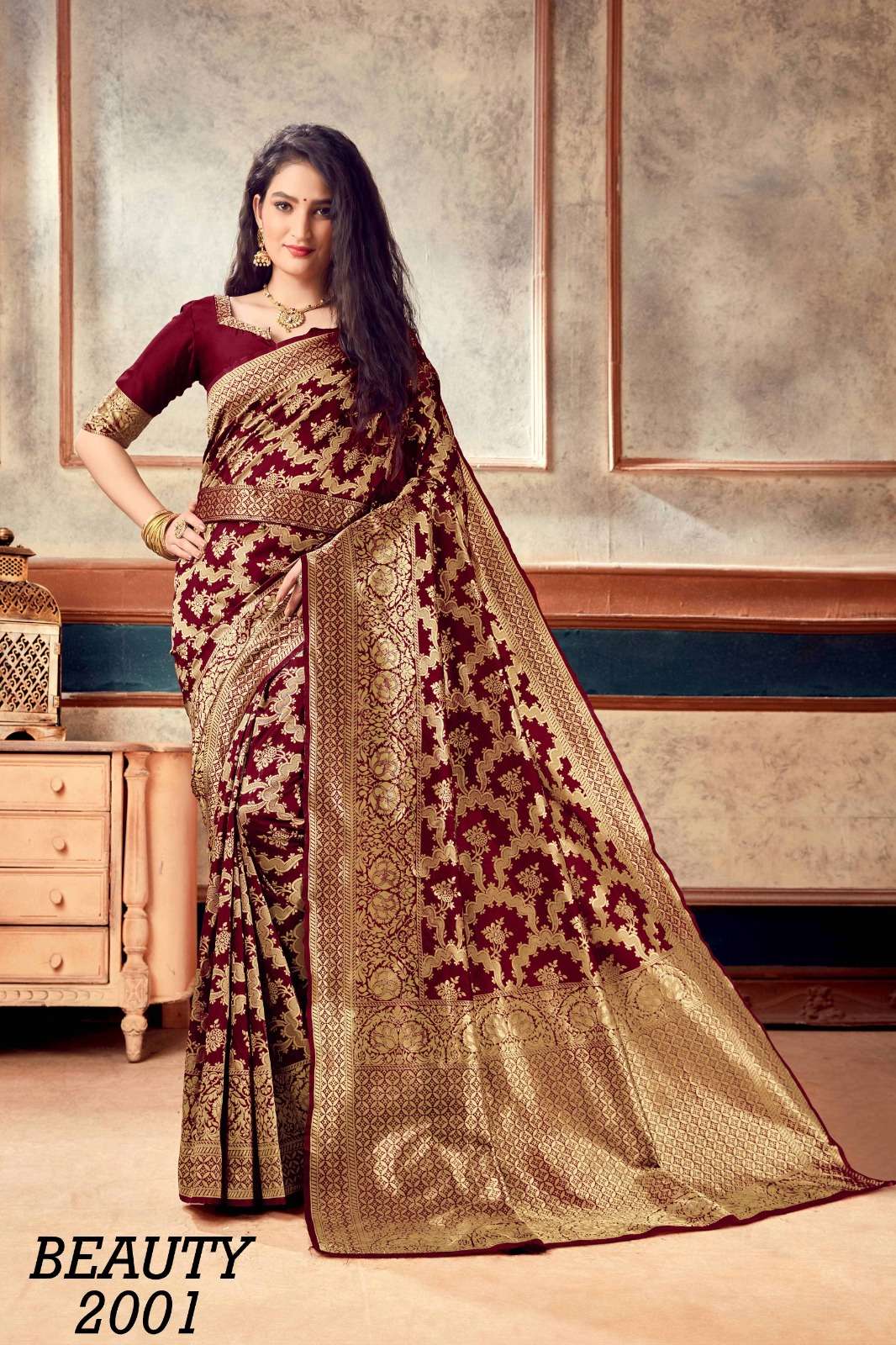 Beauty By Fashion Lab 2001 To 2006 Series Indian Traditional Wear Collection Beautiful Stylish Fancy Colorful Party Wear & Occasional Wear Soft Silk Sarees At Wholesale Price