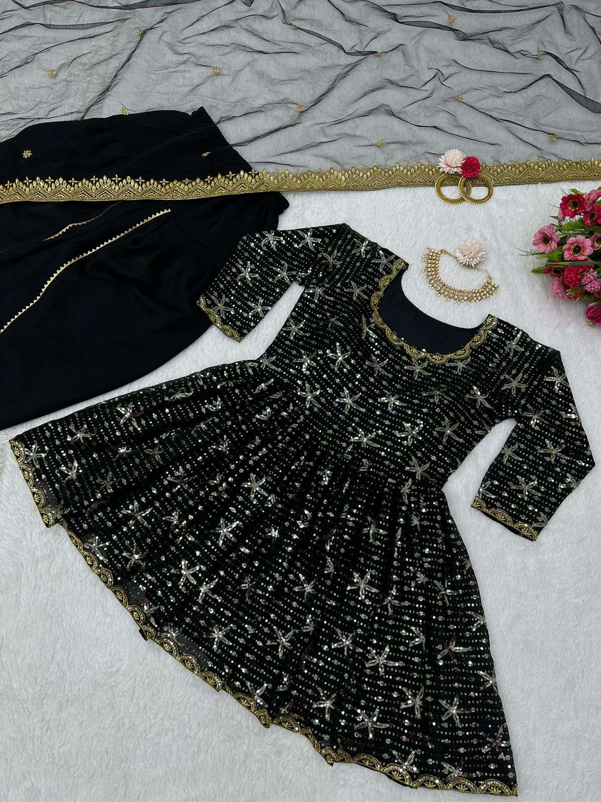 5544 By Fashid Wholesale 01 To 02 Series Kd Beautiful Suits Colorful Stylish Fancy Casual Wear & Ethnic Wear Faux Georgette With Work Dresses At Wholesale Price