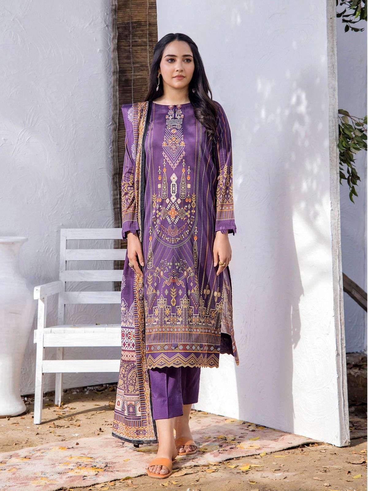 Nureh By Mumtaz Arts 1001 To 1006 Series Beautiful Pakistani Suits Stylish Colorful Fancy Casual Wear & Ethnic Wear Pure Cambric Print Dresses At Wholesale Price