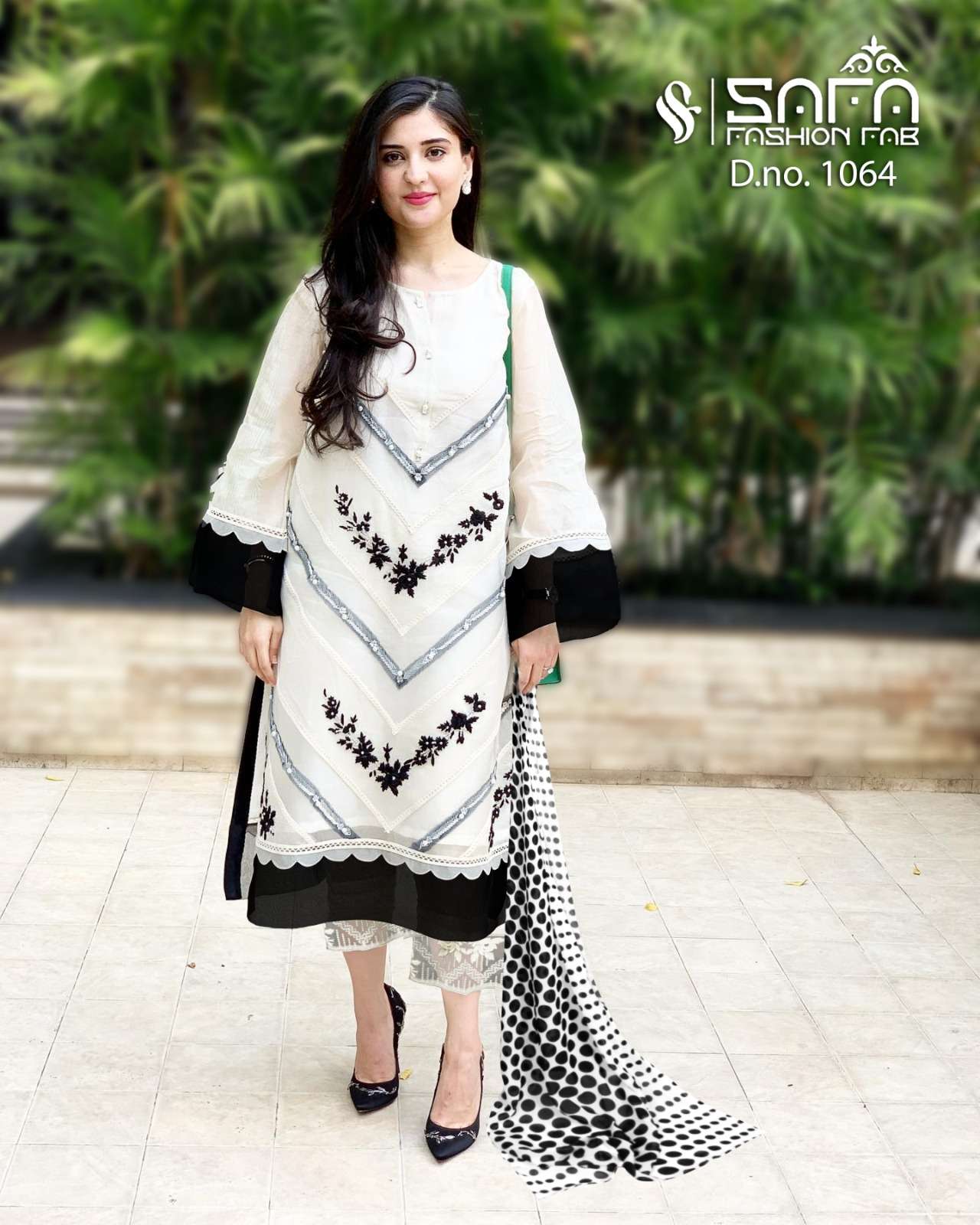Safa Hit Design 1064 By Safa Fashion Beautiful Pakistani Suits Colorful Stylish Fancy Casual Wear & Ethnic Wear Heavy Georgette Dresses At Wholesale Price