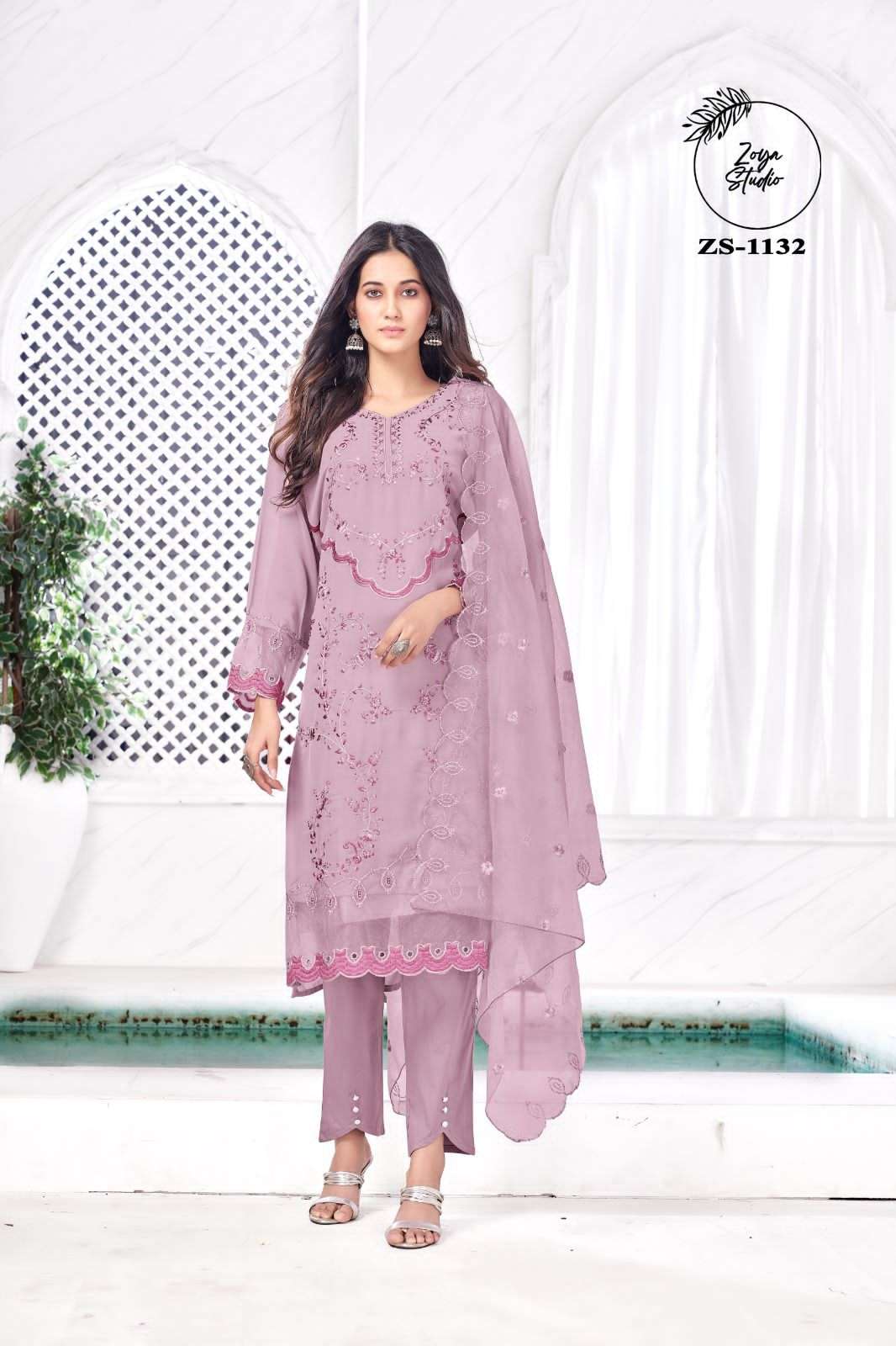 Zoya 1132 Colours By Zoya 1132-A To 1132-C Series Beautiful Pakistani Suits Colorful Stylish Fancy Casual Wear & Ethnic Wear Faux Georgette Dresses At Wholesale Price