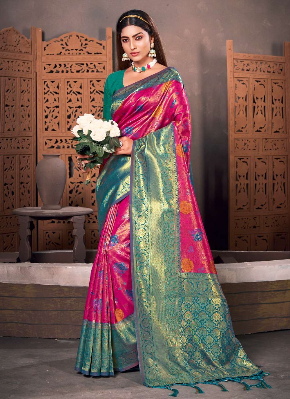 Rajhans By Bunawat 1001 To 1006 Series Indian Traditional Wear Collection Beautiful Stylish Fancy Colorful Party Wear & Occasional Wear Kanjivaram Silk Sarees At Wholesale Price
