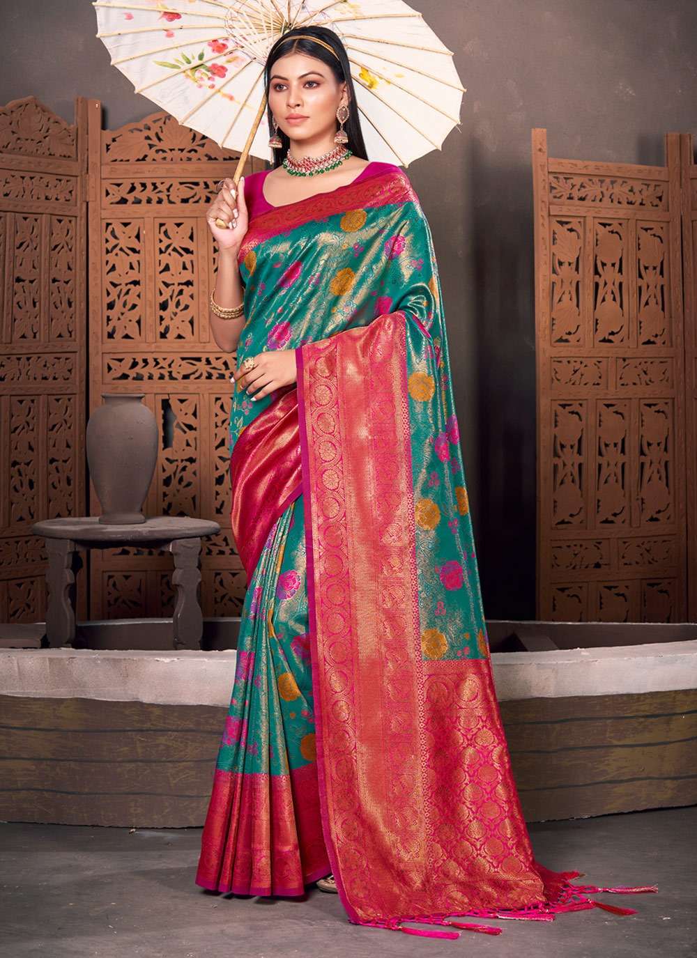 Rajhans By Bunawat 1001 To 1006 Series Indian Traditional Wear Collection Beautiful Stylish Fancy Colorful Party Wear & Occasional Wear Kanjivaram Silk Sarees At Wholesale Price