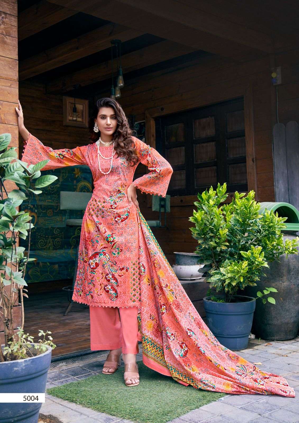 Mahnoor Vol-5 By Bin Saeed 5001 To 5008 Series Designer Festive Suits Beautiful Stylish Fancy Colorful Party Wear & Occasional Wear Pure Lawn Print Dresses At Wholesale Price