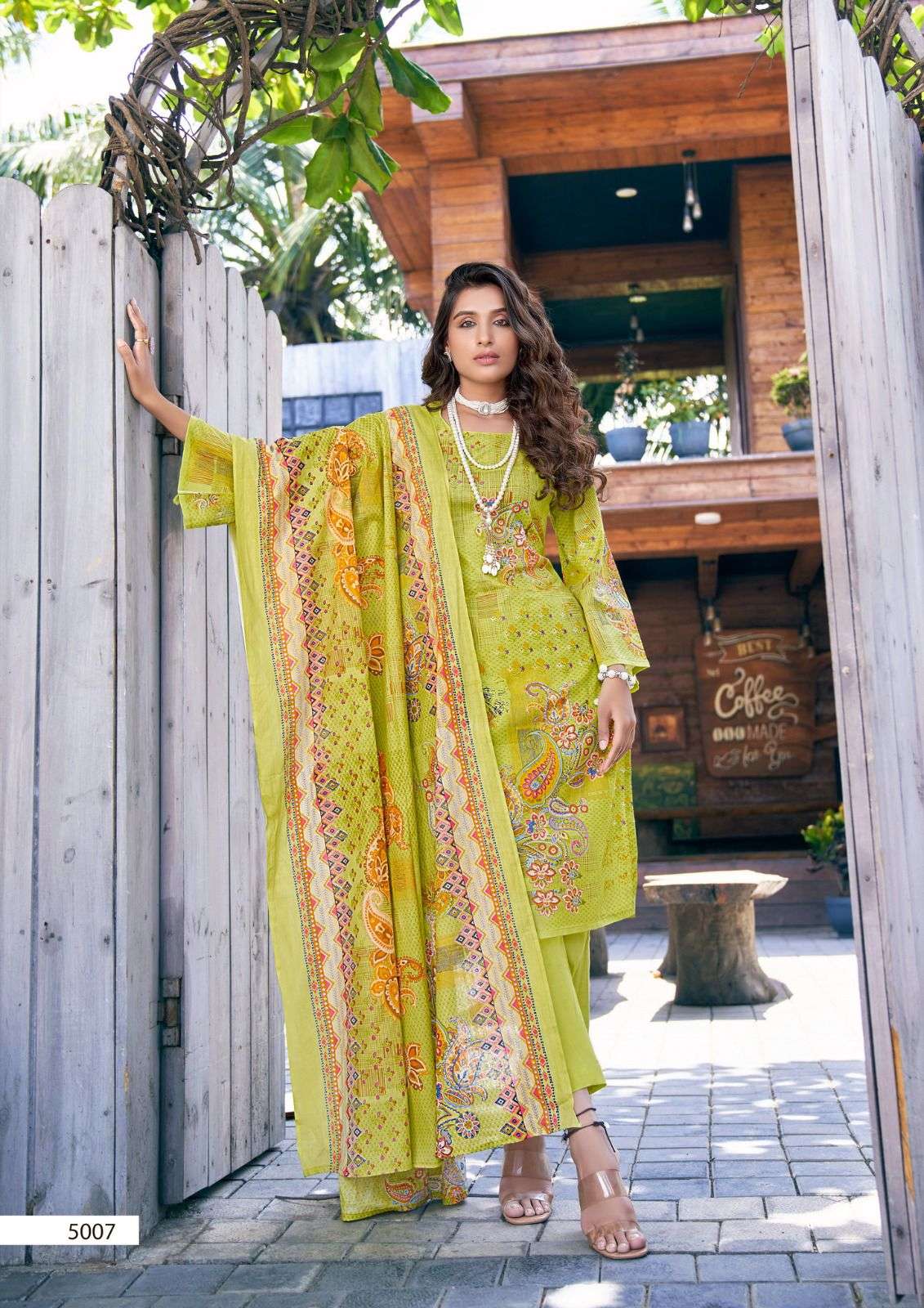 Mahnoor Vol-5 By Bin Saeed 5001 To 5008 Series Designer Festive Suits Beautiful Stylish Fancy Colorful Party Wear & Occasional Wear Pure Lawn Print Dresses At Wholesale Price