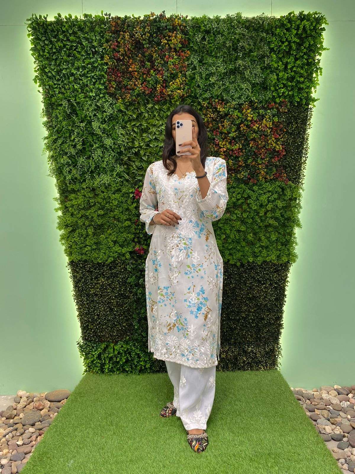 1684 By Kaamiri Designer Stylish Fancy Colorful Beautiful Party Wear & Ethnic Wear Collection Muslin Print Kurtis With Bottom At Wholesale Price