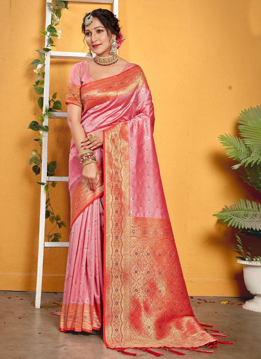 Mastani Silk By Bunawat 1001 To 1006 Series Indian Traditional Wear Collection Beautiful Stylish Fancy Colorful Party Wear & Occasional Wear Banarasi Silk Sarees At Wholesale Price