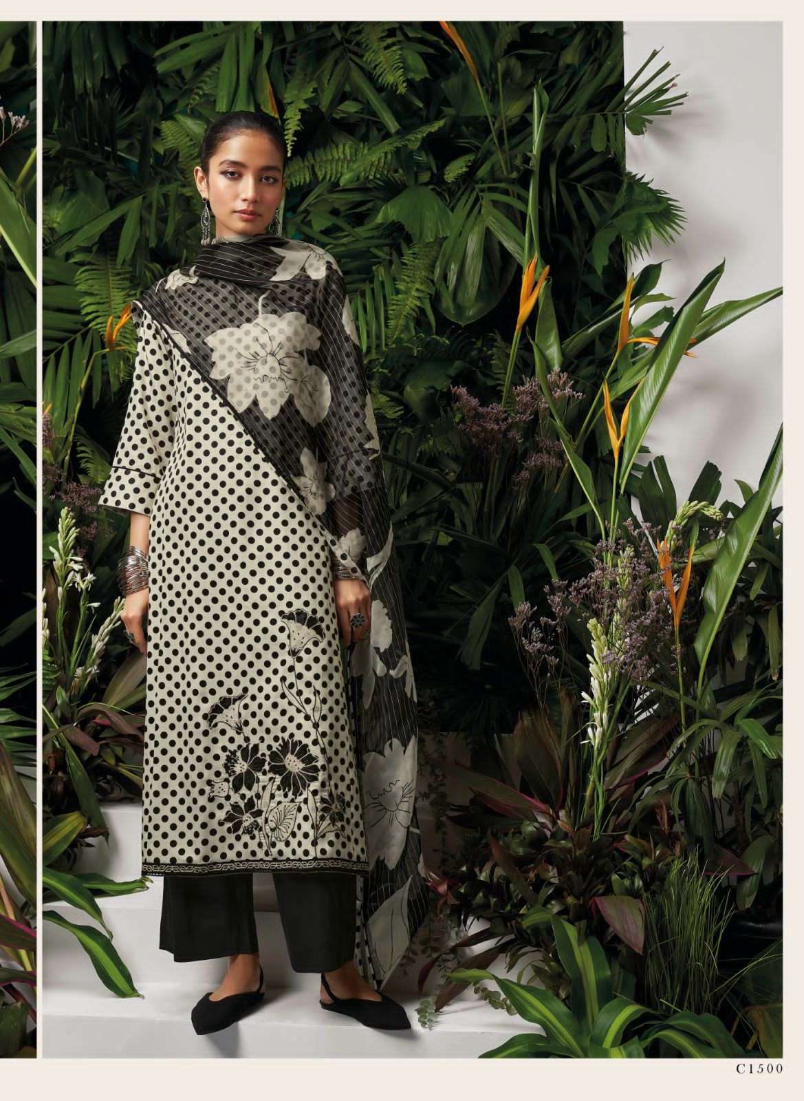 Kyomi  By Ganga Fashion 1497 To 1502 Series Beautiful Stylish Festive Suits Fancy Colorful Casual Wear & Ethnic Wear & Ready To Wear Cotton Silk Dresses At Wholesale Price