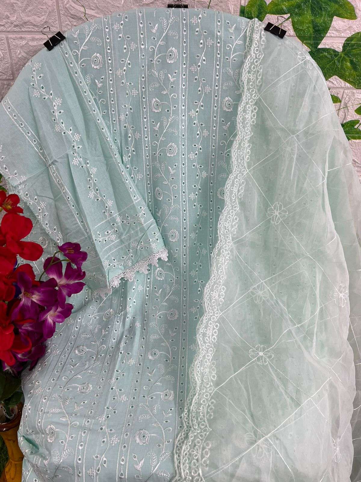 Al Khushbu Hit Design 4091 By Al Khushbu Beautiful Pakistani Suits Colorful Stylish Fancy Casual Wear & Ethnic Wear Cambric Cotton Dresses At Wholesale Price