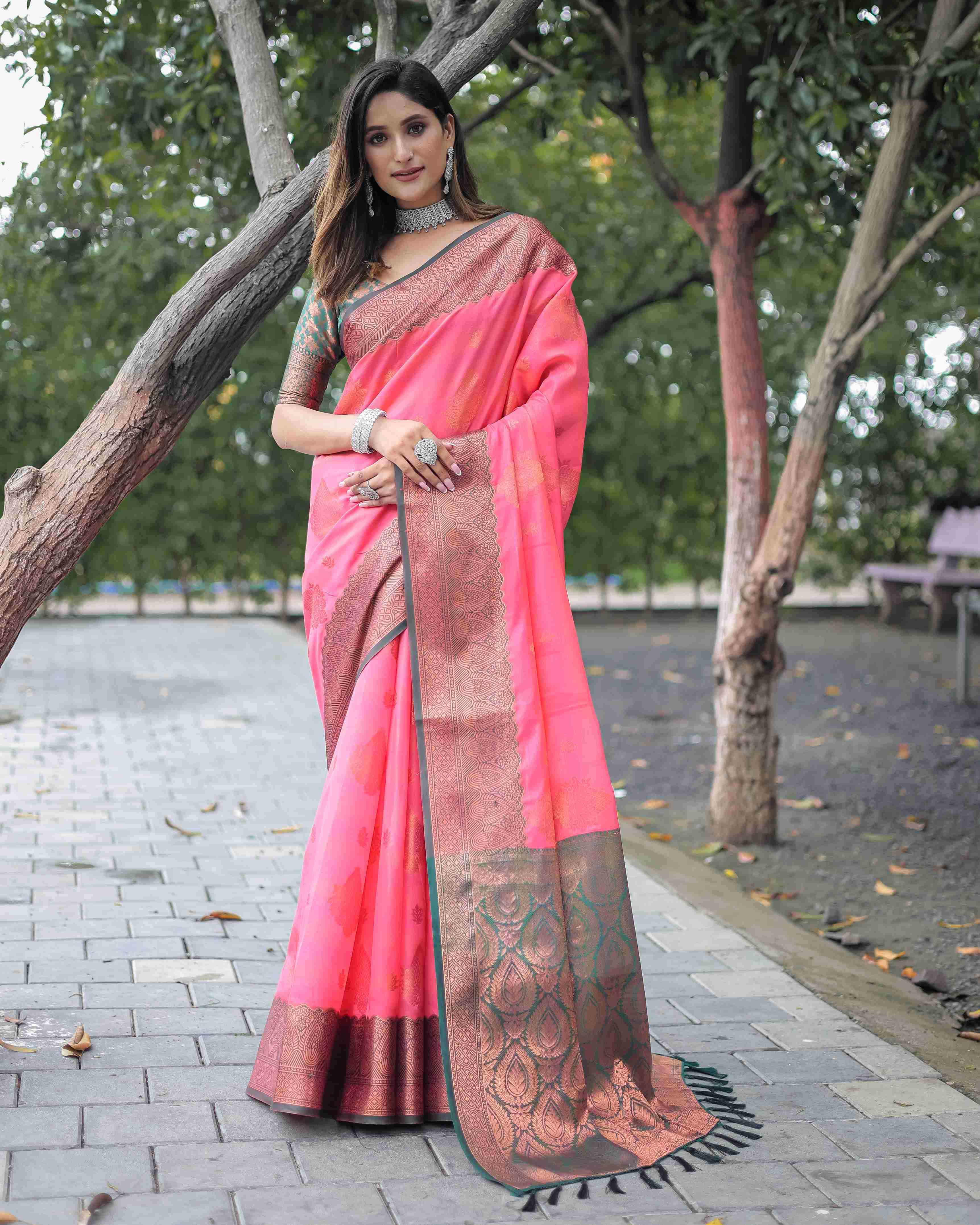 Aarushi By Fashid Wholesale 01 To 08 Series Vv Indian Traditional Wear Collection Beautiful Stylish Fancy Colorful Party Wear & Occasional Wear Kanjivaram Silk Sarees At Wholesale Price