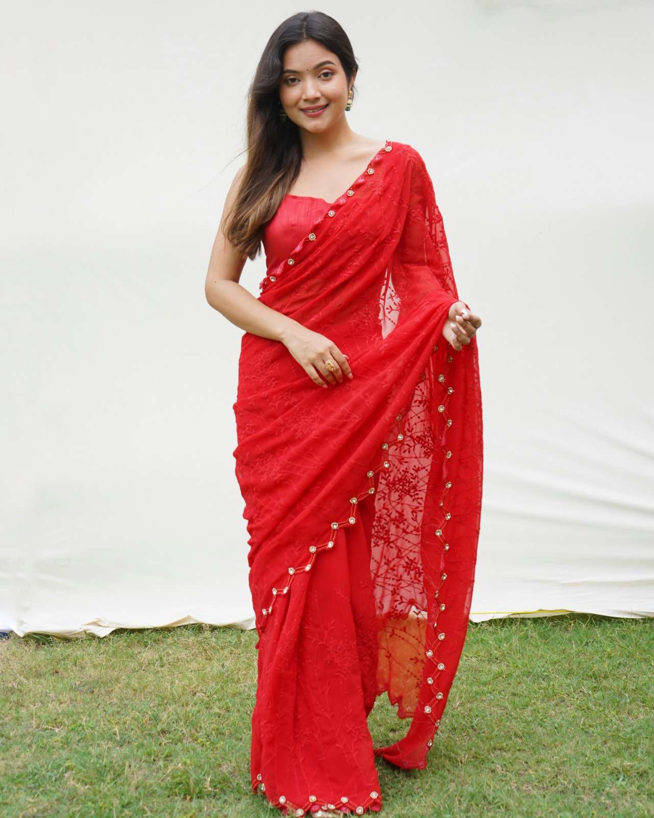 Gouri By Fashid Wholesale 01 To 02 Series Indian Traditional Wear Collection Beautiful Stylish Fancy Colorful Party Wear & Occasional Wear Pue Georgette Sarees At Wholesale Price