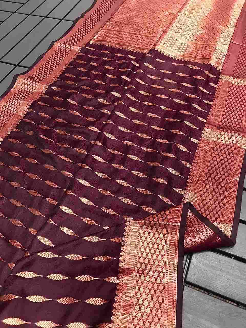 Saraswati By Fashid Wholesale 01 To 06 Series Indian Traditional Wear Collection Beautiful Stylish Fancy Colorful Party Wear & Occasional Wear Soft Silk Sarees At Wholesale Price