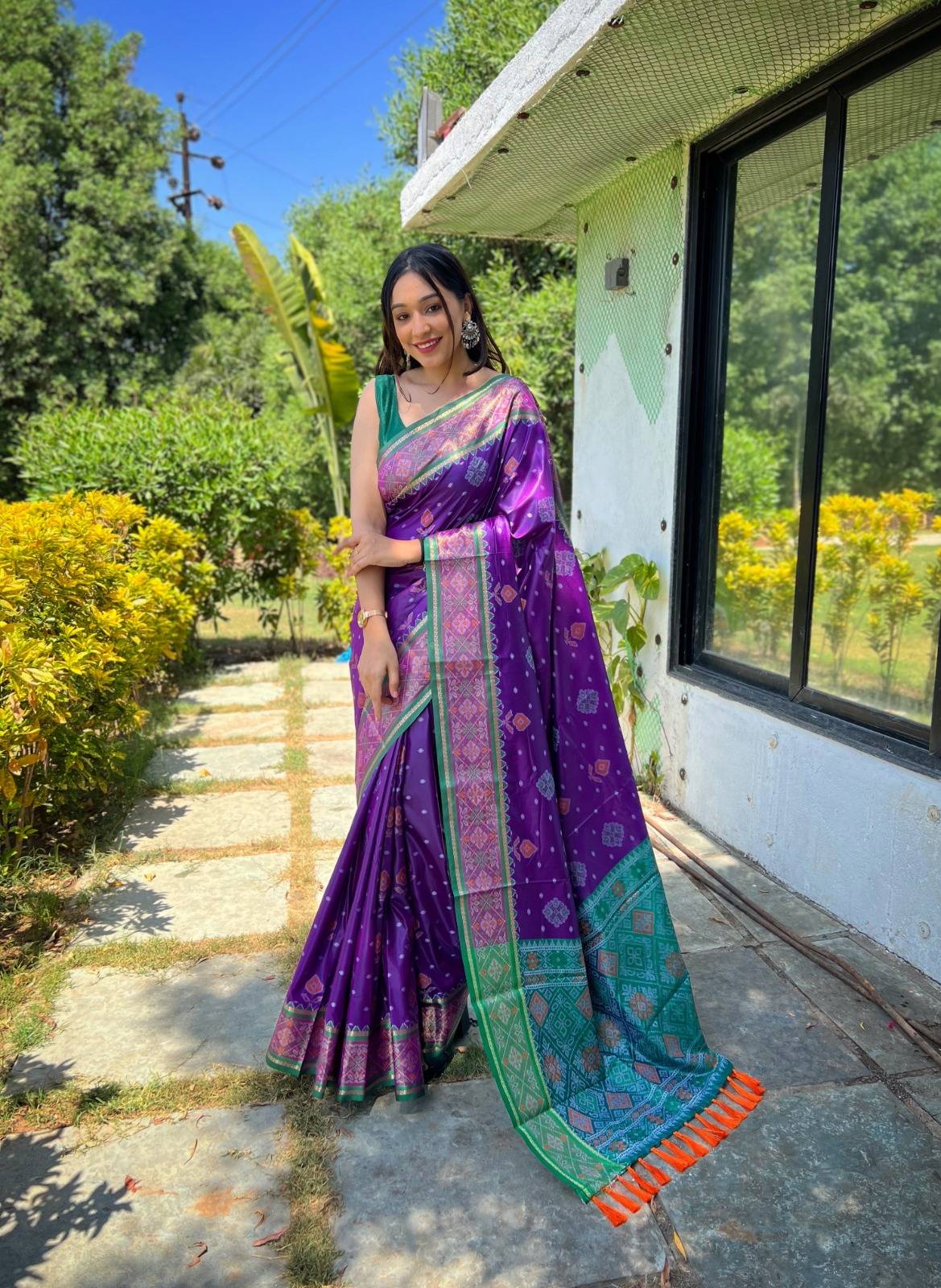 Rangeen Patola Vol-2 By Fashid Wholesale 01 To 07 Series Indian Traditional Wear Collection Beautiful Stylish Fancy Colorful Party Wear & Occasional Wear Pure Silk Sarees At Wholesale Price