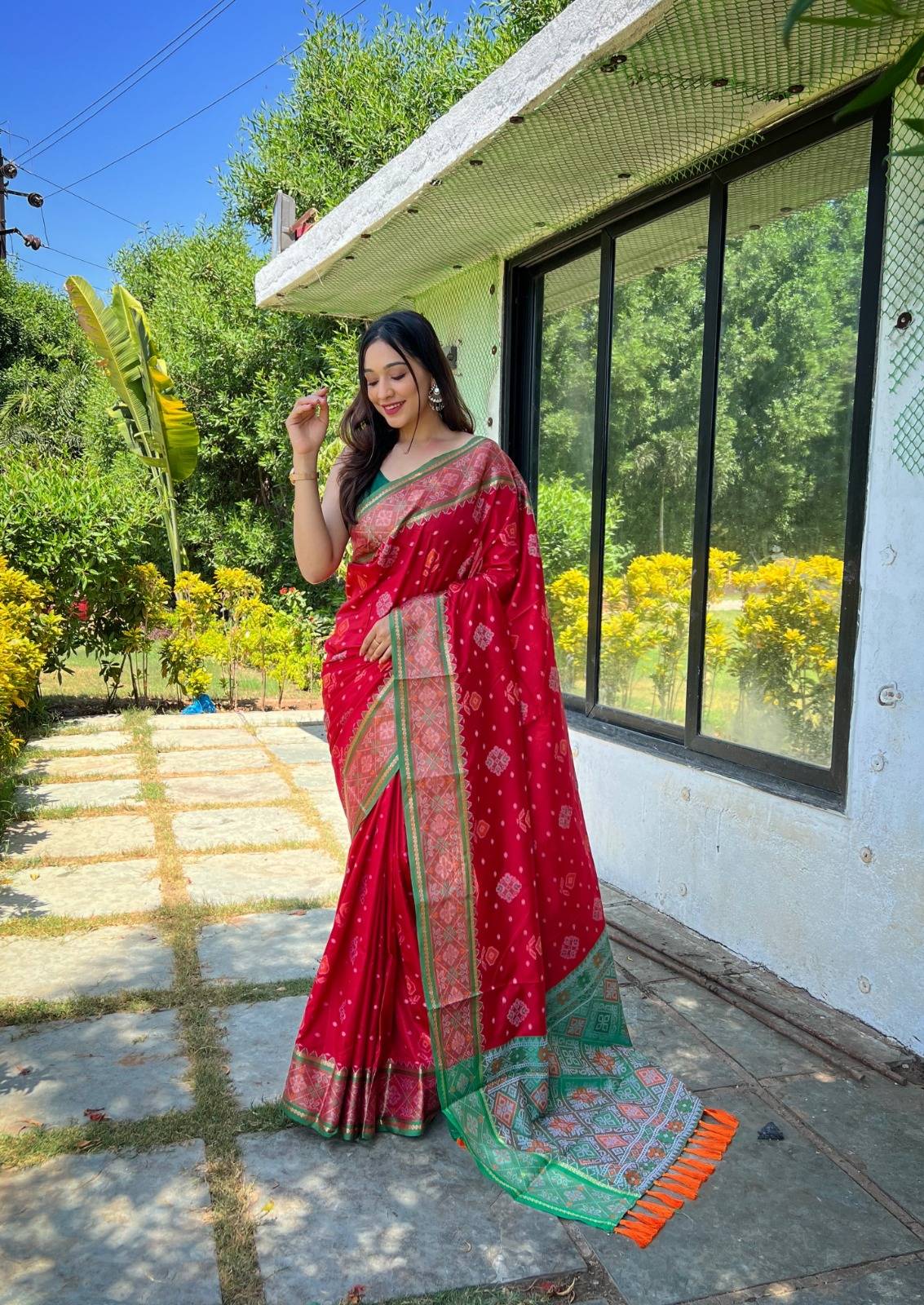 Rangeen Patola Vol-2 By Fashid Wholesale 01 To 07 Series Indian Traditional Wear Collection Beautiful Stylish Fancy Colorful Party Wear & Occasional Wear Pure Silk Sarees At Wholesale Price