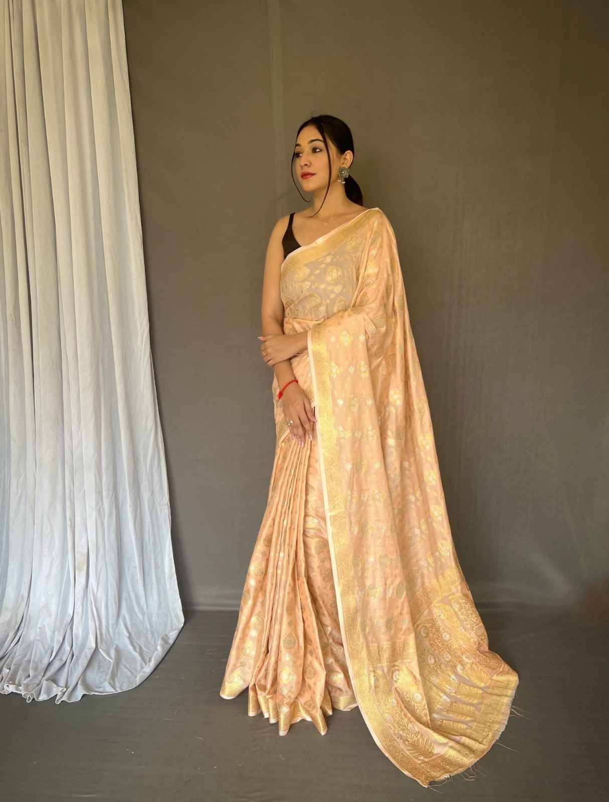 Hasti By Fashid Wholesale 01 To 05 Series Indian Traditional Wear Collection Beautiful Stylish Fancy Colorful Party Wear & Occasional Wear Pure Muslin Silk Sarees At Wholesale Price