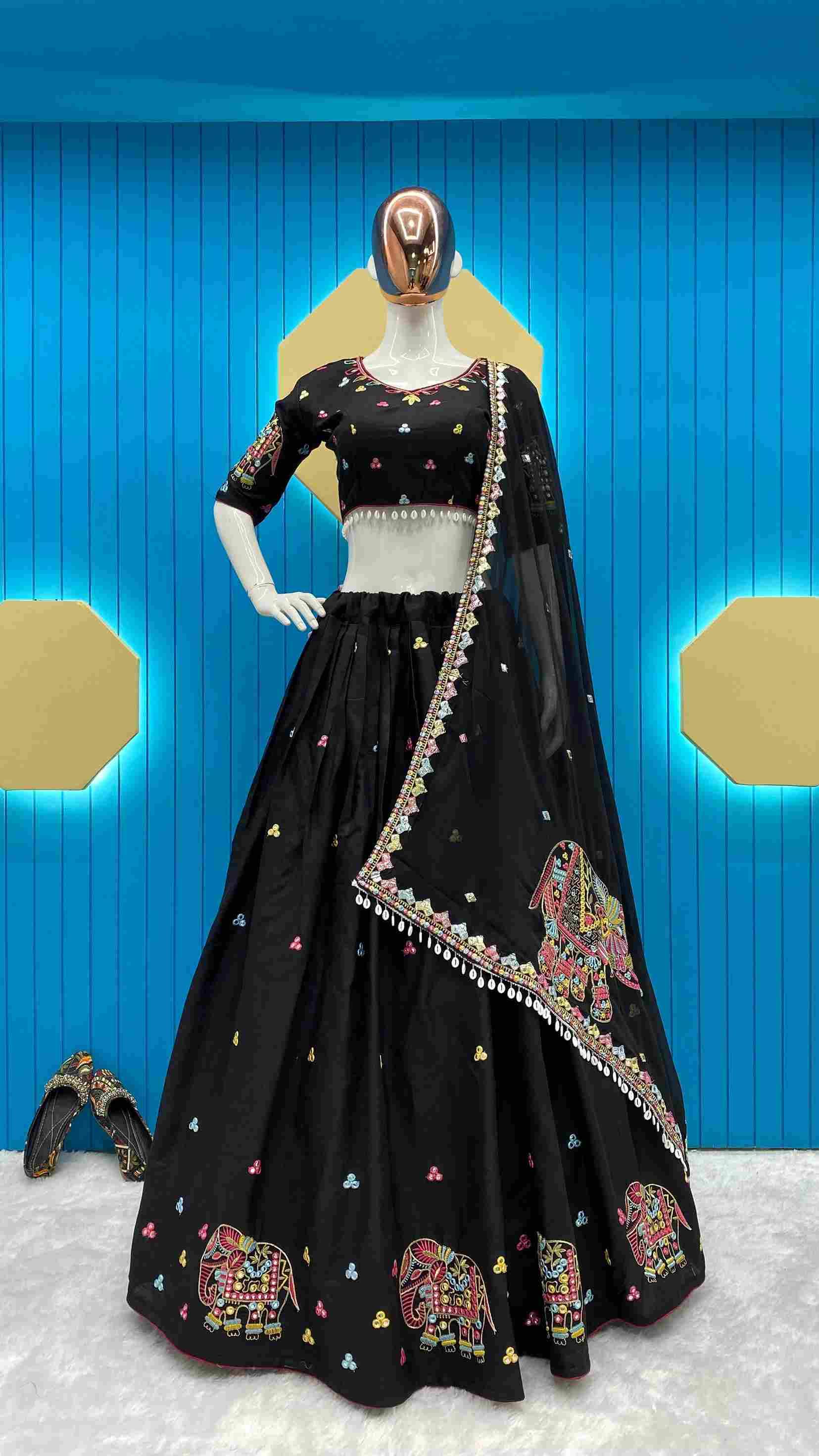 L-587 By Fashid Wholesale Indian Traditional Beautiful Stylish Designer Banarasi Silk Jacquard Embroidered Party Wear Cotton Print Lehengas At Wholesale Price