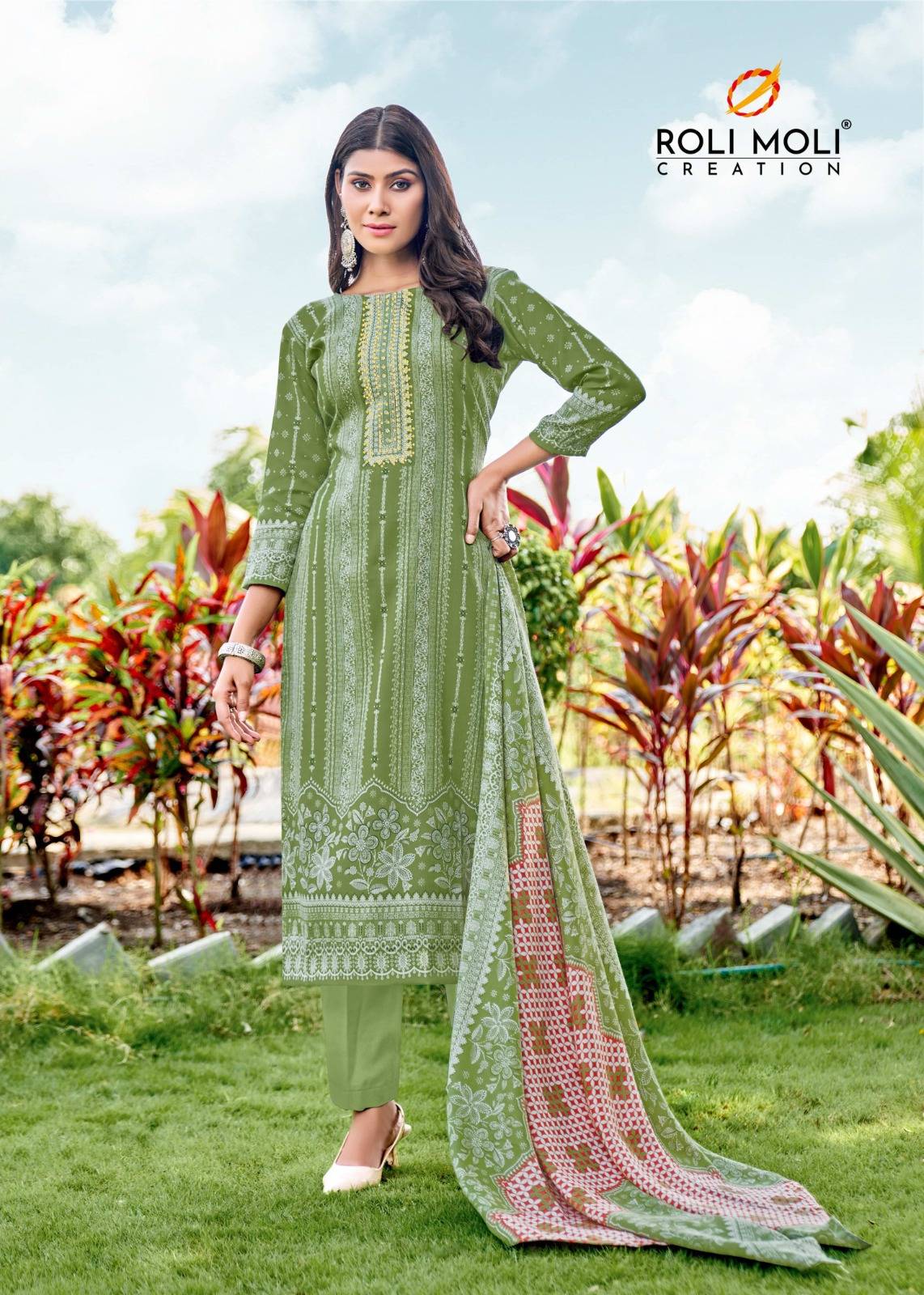 Dilara By Roli Moli 3001 To 3008 Series Beautiful Festive Suits Stylish Fancy Colorful Casual Wear & Ethnic Wear Heavy Pashmina Print Dresses At Wholesale Price