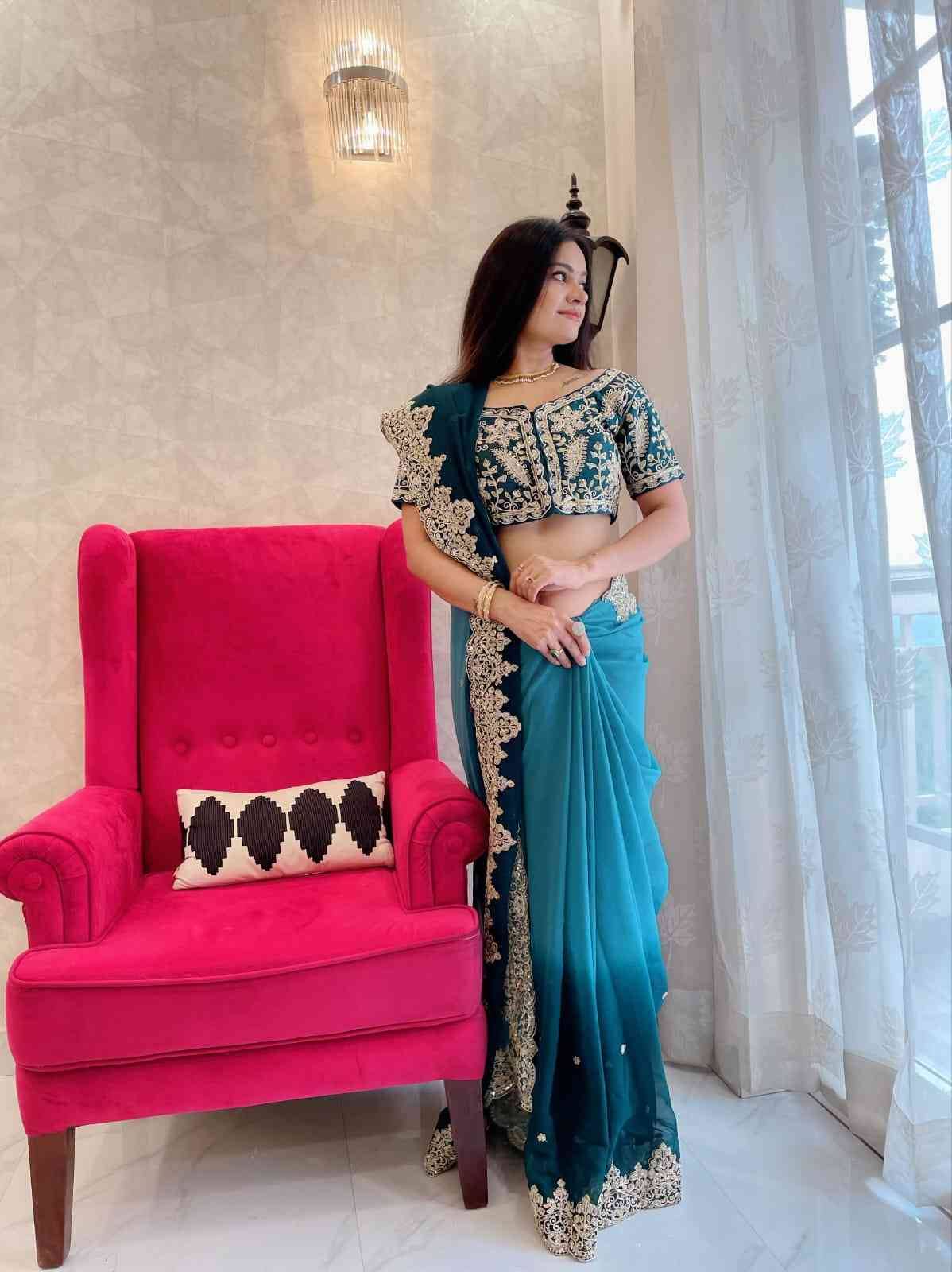 Riddhi Siddhi By Fashid Wholesale 01 To 05 Series Indian Traditional Wear Collection Beautiful Stylish Fancy Colorful Party Wear & Occasional Wear Georgette Silk Sarees At Wholesale Price