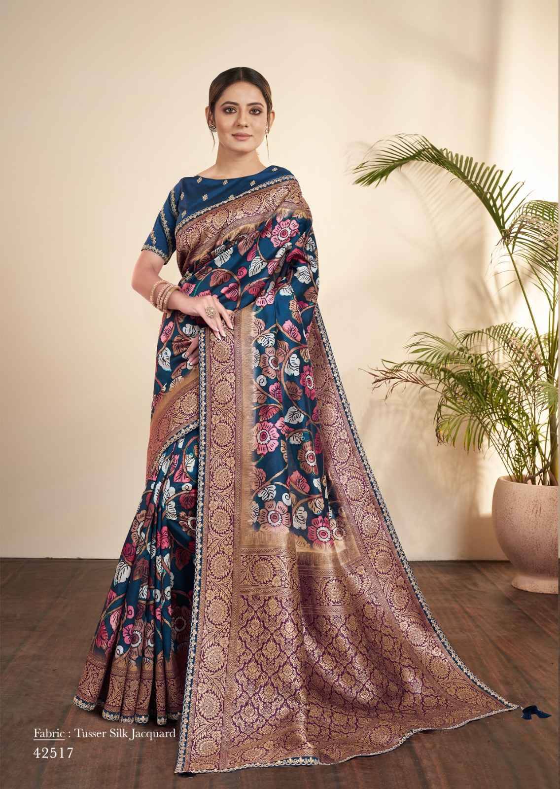 Nirvi By Mahotsav Creation Indian Traditional Wear Collection Beautiful Stylish Fancy Colorful Party Wear & Occasional Wear Handloom Silk Sarees At Wholesale Price