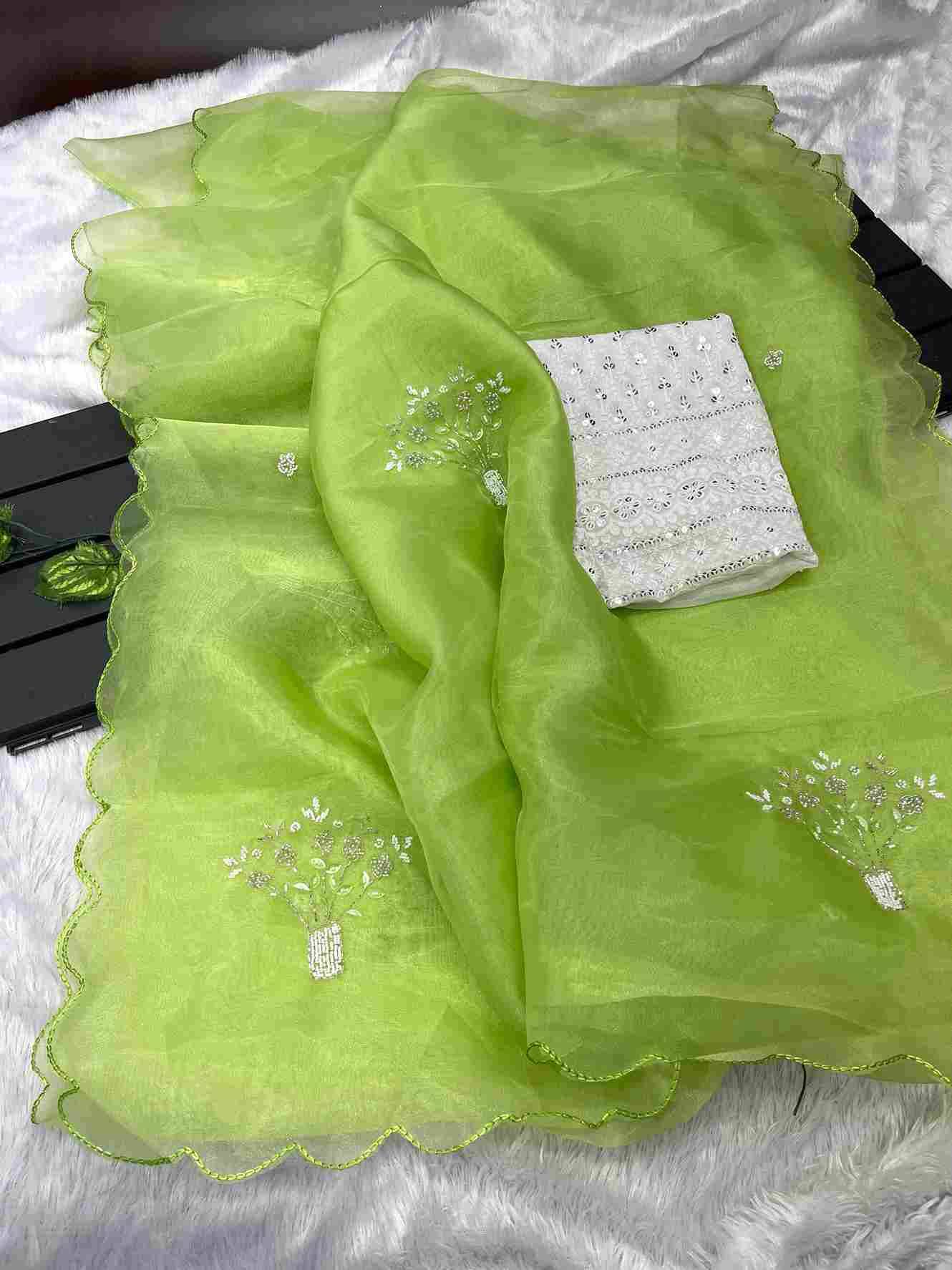 Vidhi By Fashid Wholesale 01 To 06 Series Indian Traditional Wear Collection Beautiful Stylish Fancy Colorful Party Wear & Occasional Wear Organza Silk Sarees At Wholesale Price