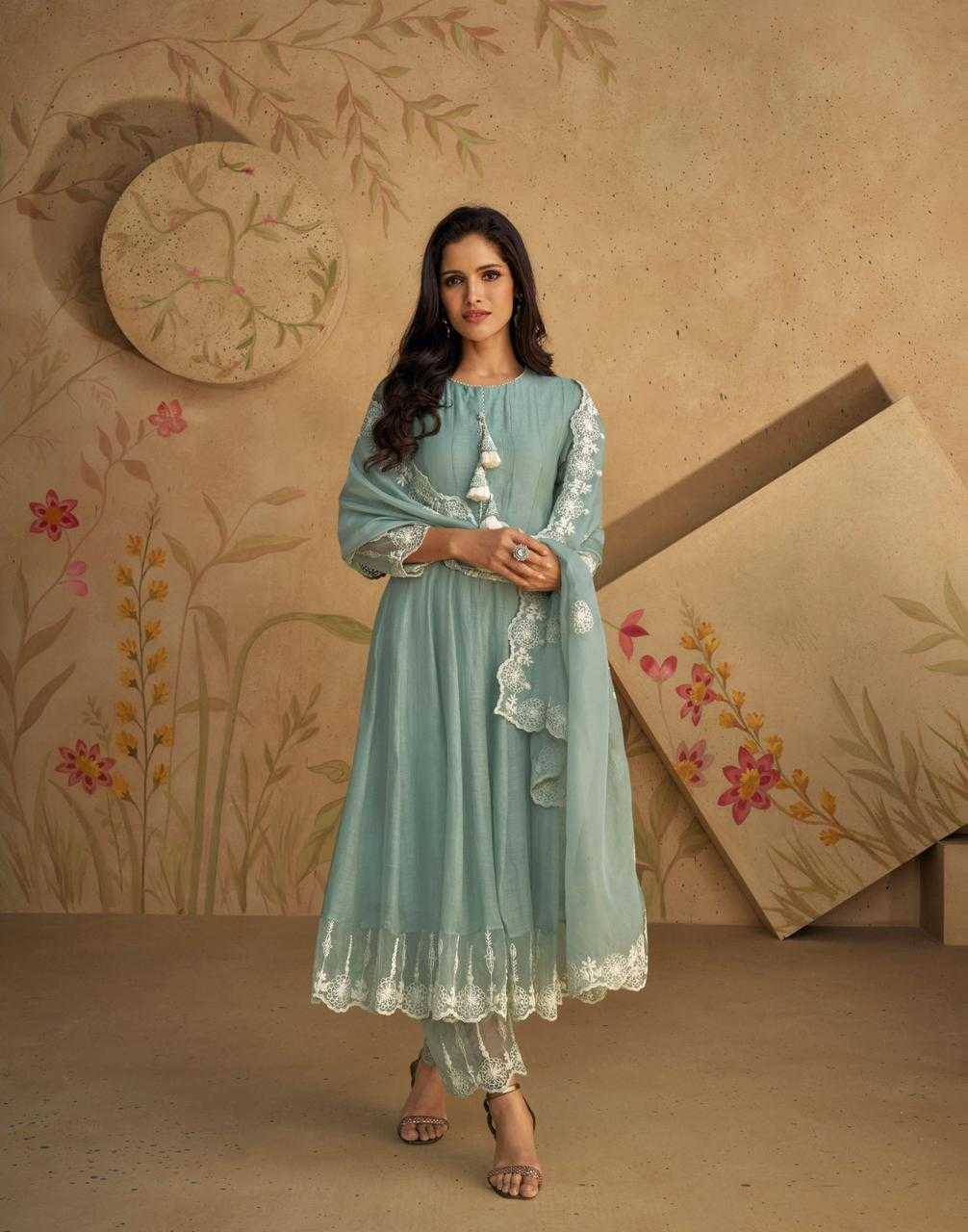 Ghazal By Sayuri 5552 To 5554 Series Beautiful Festive Suits Stylish Fancy Colorful Casual Wear & Ethnic Wear Pure Silk Dresses At Wholesale Price