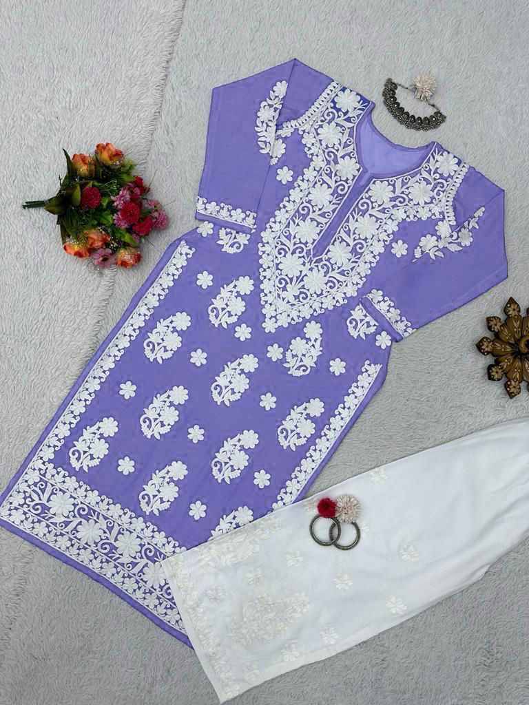 5690 By Kaamiri 01 TO 06 Series Designer Stylish Fancy Colorful Beautiful Party Wear & Ethnic Wear Collection Rayon Kurtis At Wholesale Price